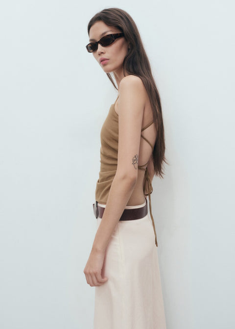 Mango top james in sand
