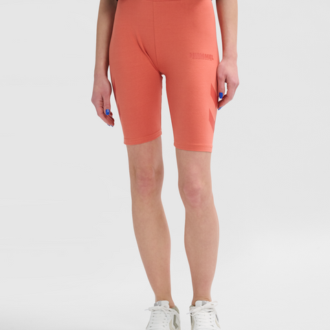 Hummel hmlLEGACY woman tight shorts in apricot brandy