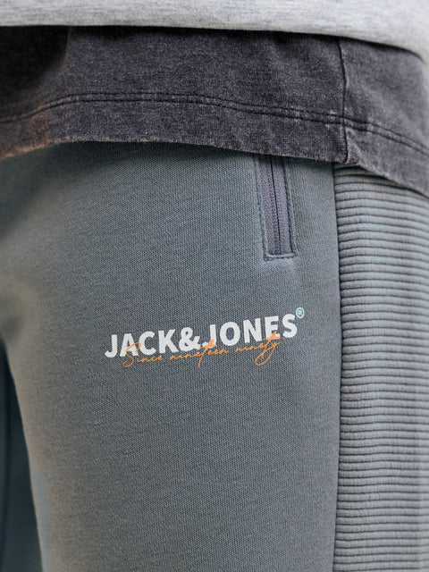 JACK & JONES JPSTGORDON thatcher sweat pants in stormy weather
