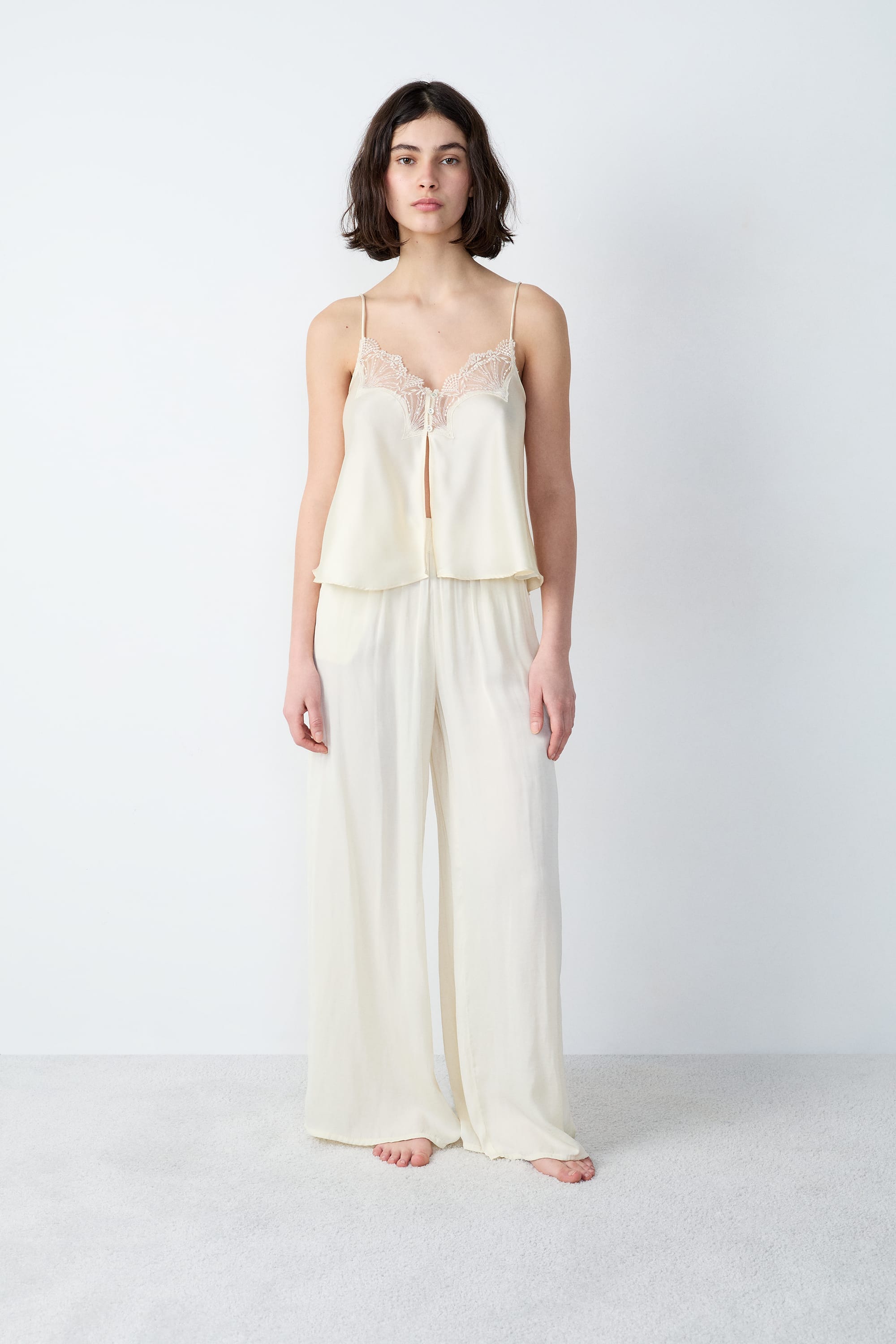 Etam eventail caraco in pale yellow