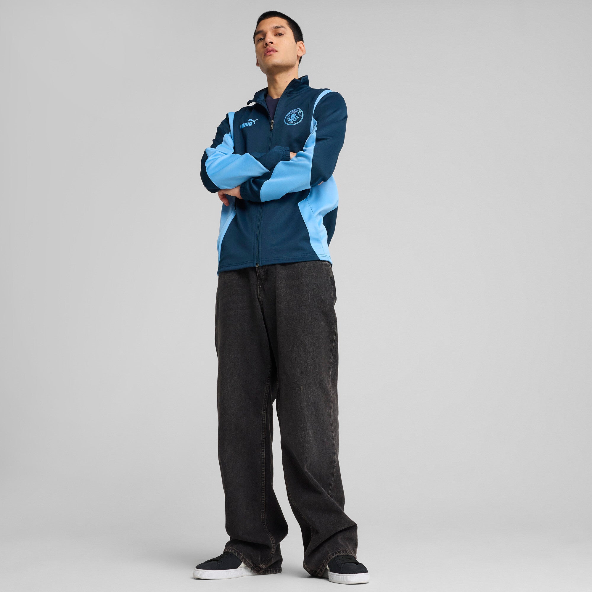 Puma manchester city ftblNRGY+ jacket in marine blue and blazing blue - Model Shot 03