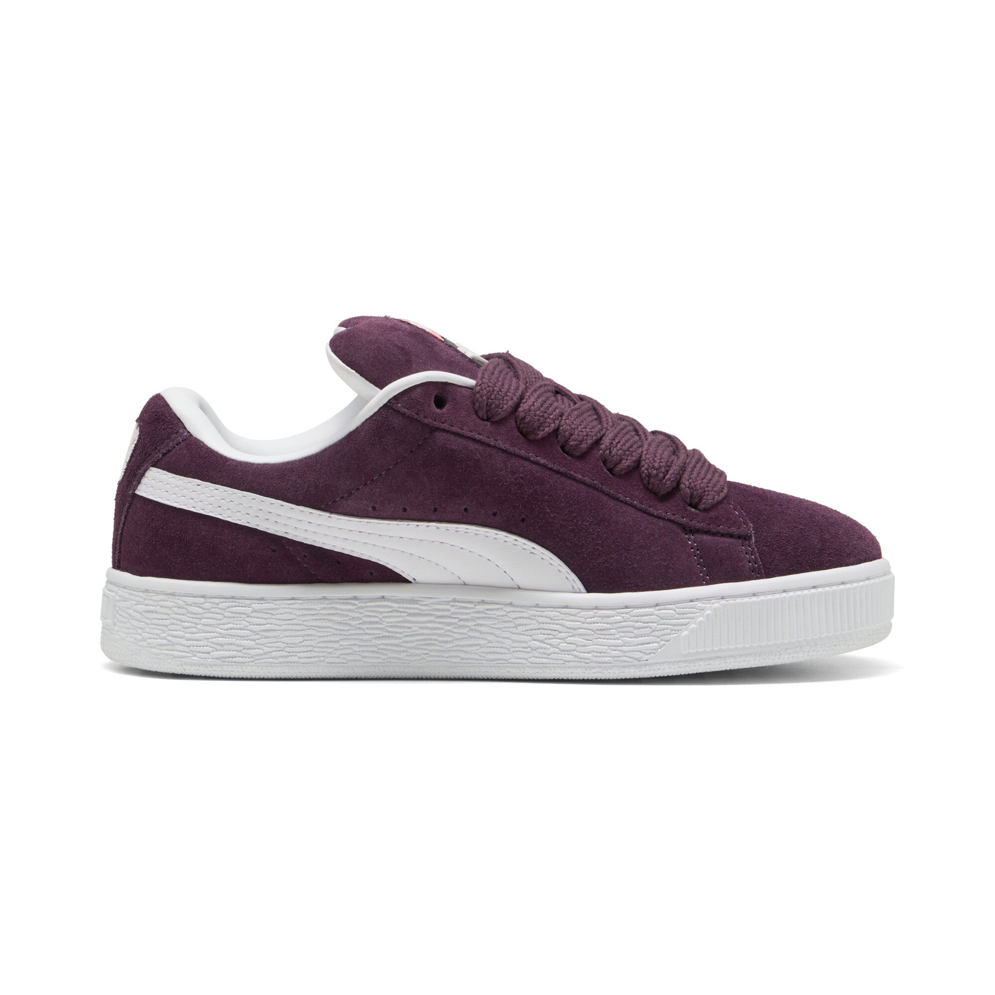 Puma suede XL sneakers in midnight plum and white - Side View 03