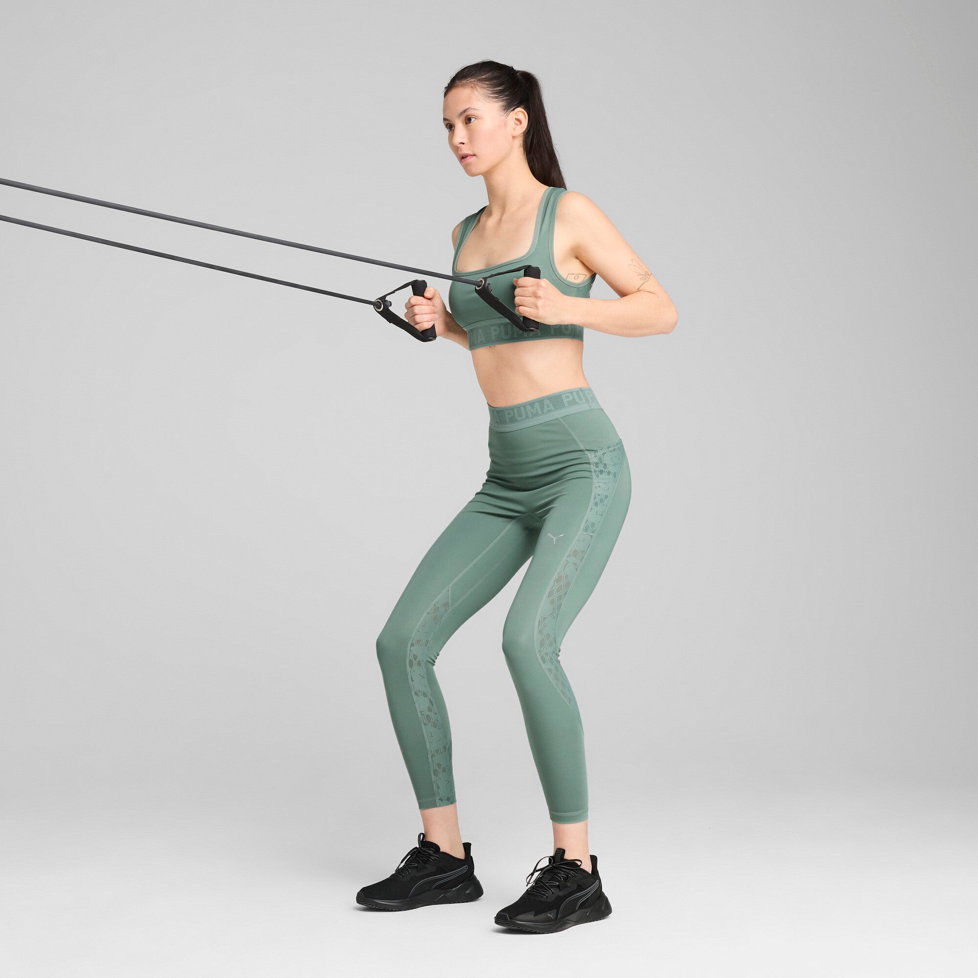 Puma move lace bra in green moon - Model Shot 03