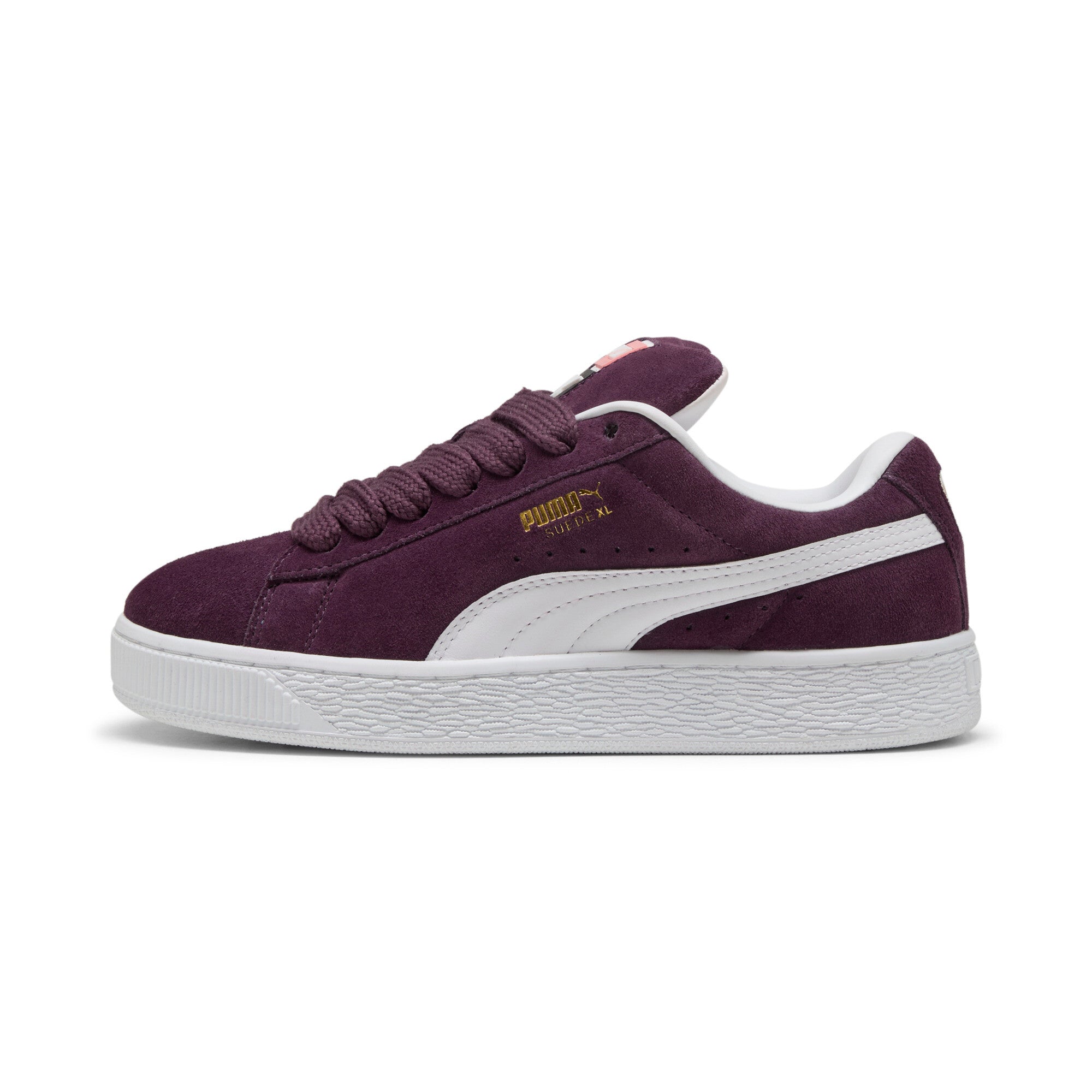 Puma suede XL sneakers in midnight plum and white - Side View 01