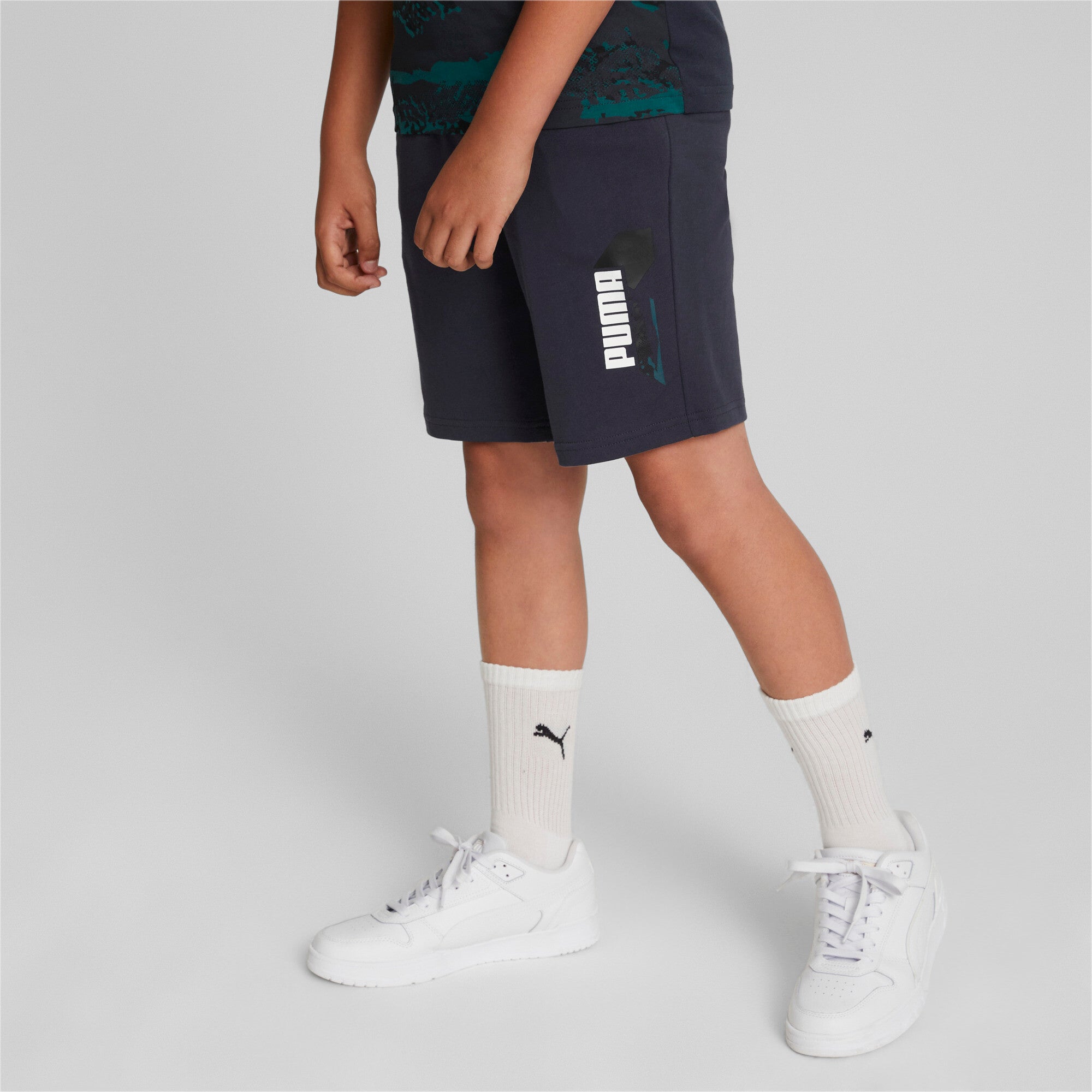 Puma alpha shorts in blue - Model Shot 01