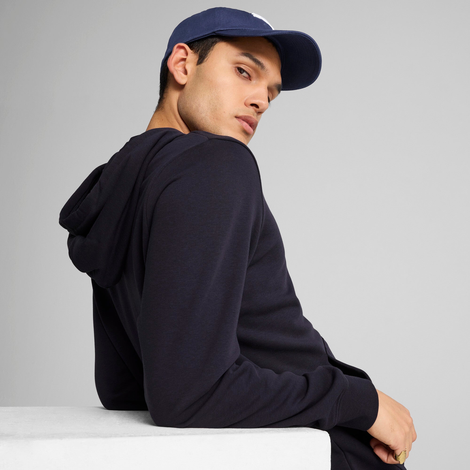 Puma essentials no. 1 logo hoodie in black - Model Shot 02