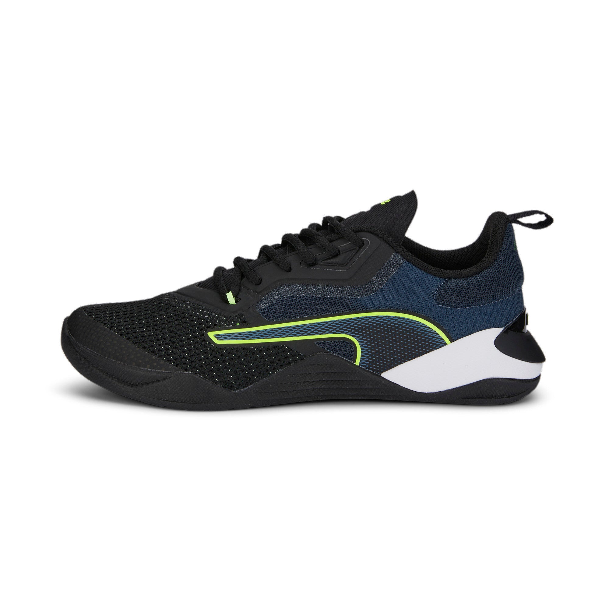 Puma fuse 2.0 men's training shoes in black - Side View 01