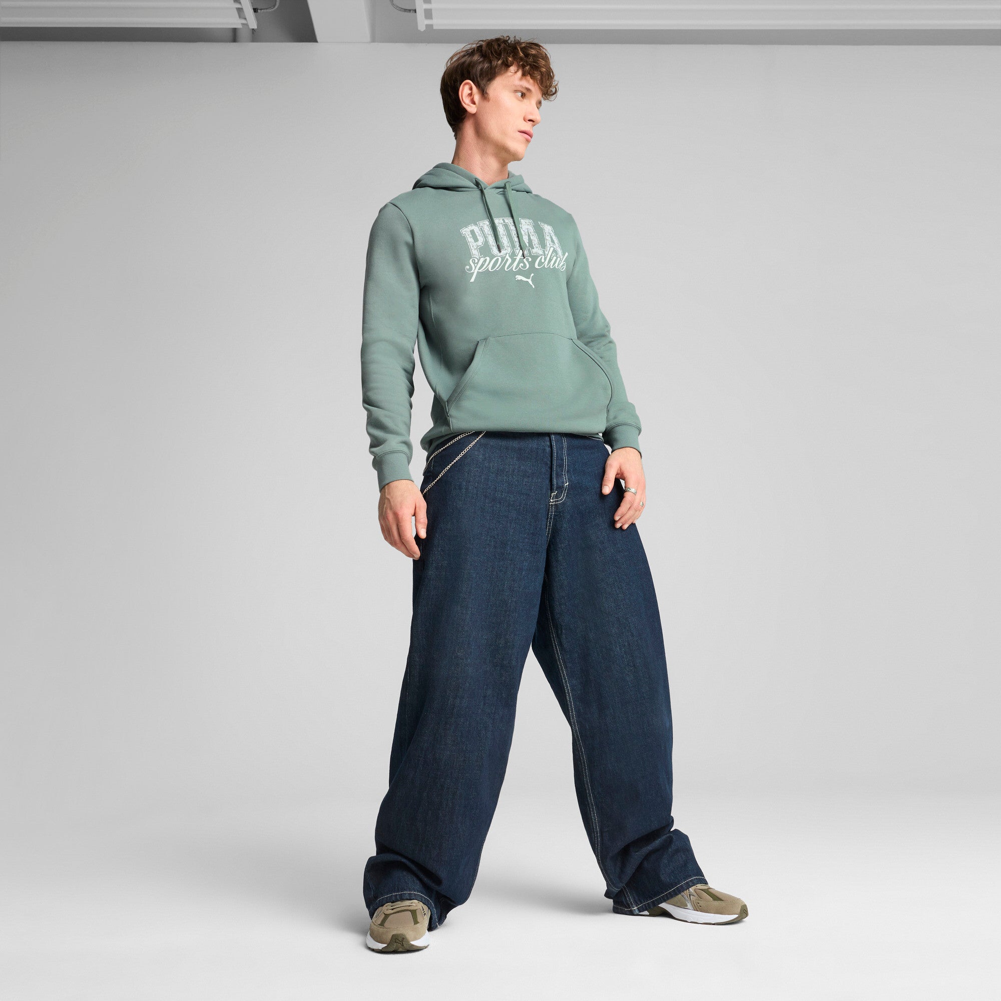 Puma class hoodie in green moon - Model Shot 03