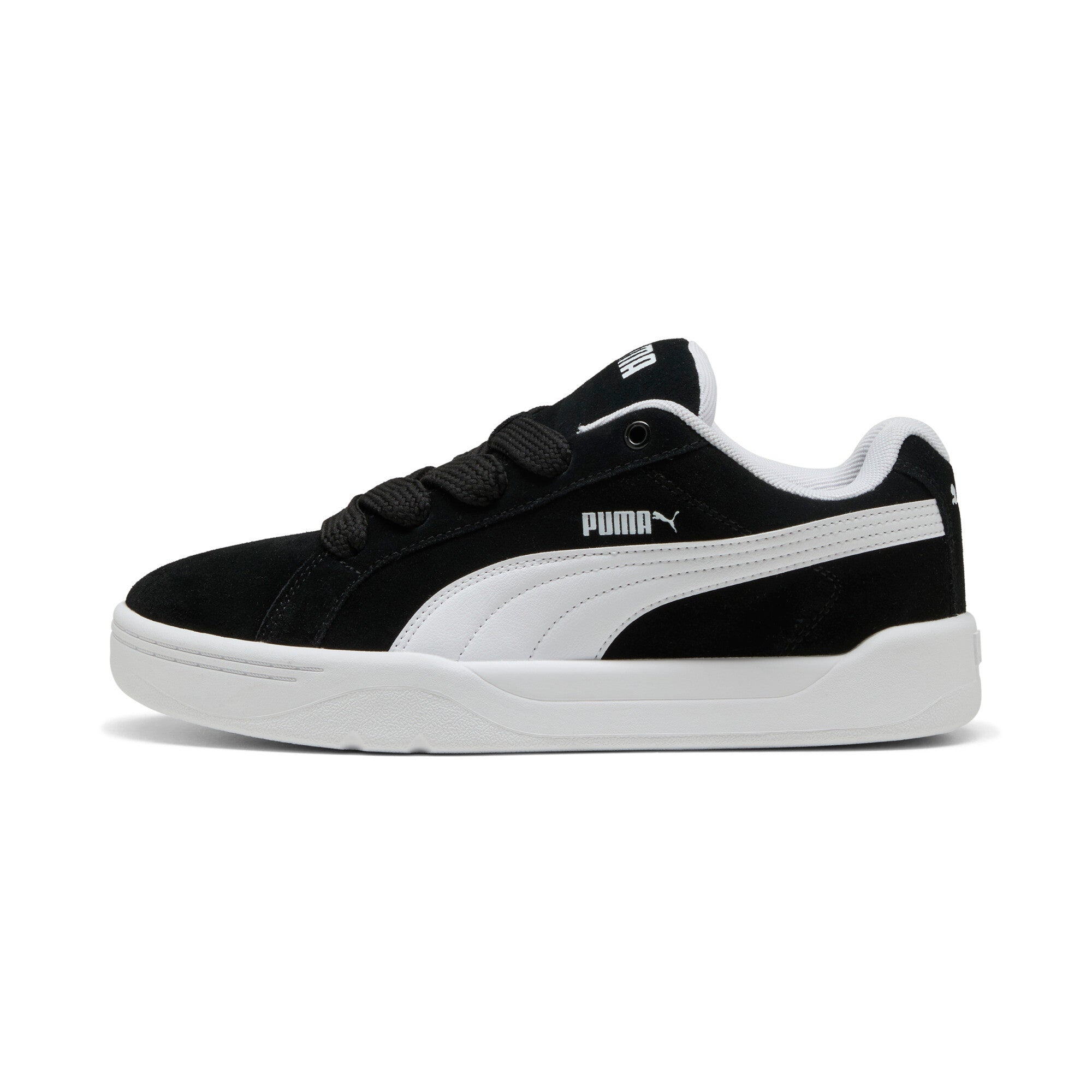 Puma park lifestyle easy suede sneakers in black and white - Side View 01
