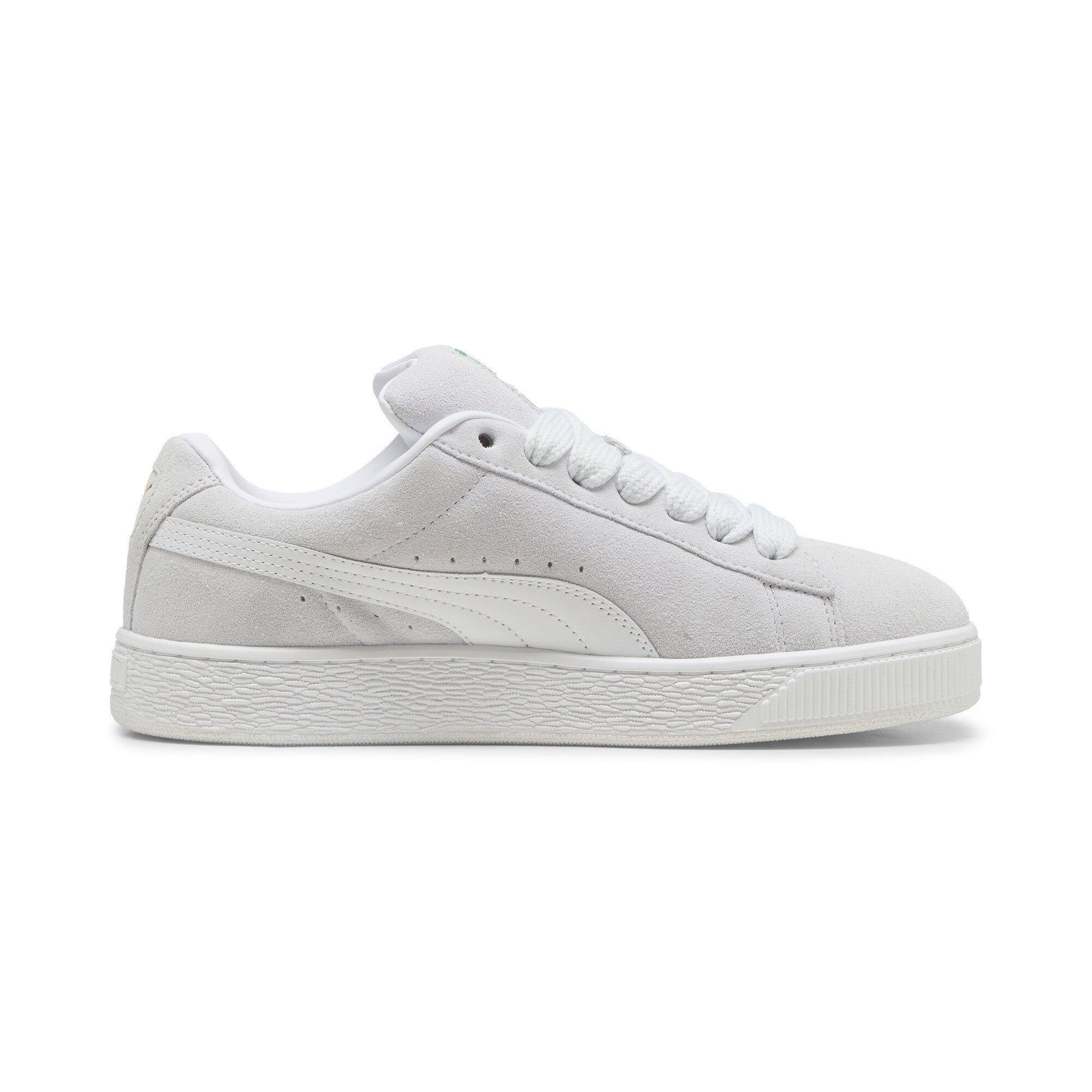 Puma suede XL sneakers in silver mist and white - Side View 03