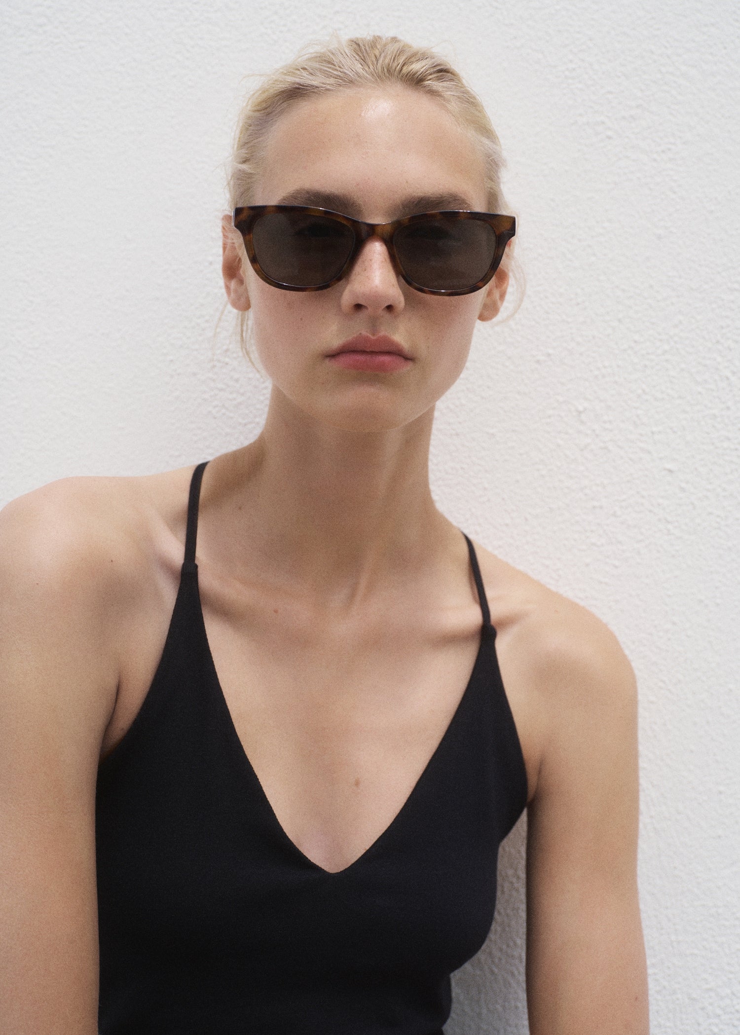 Mango top bali in Black - D1