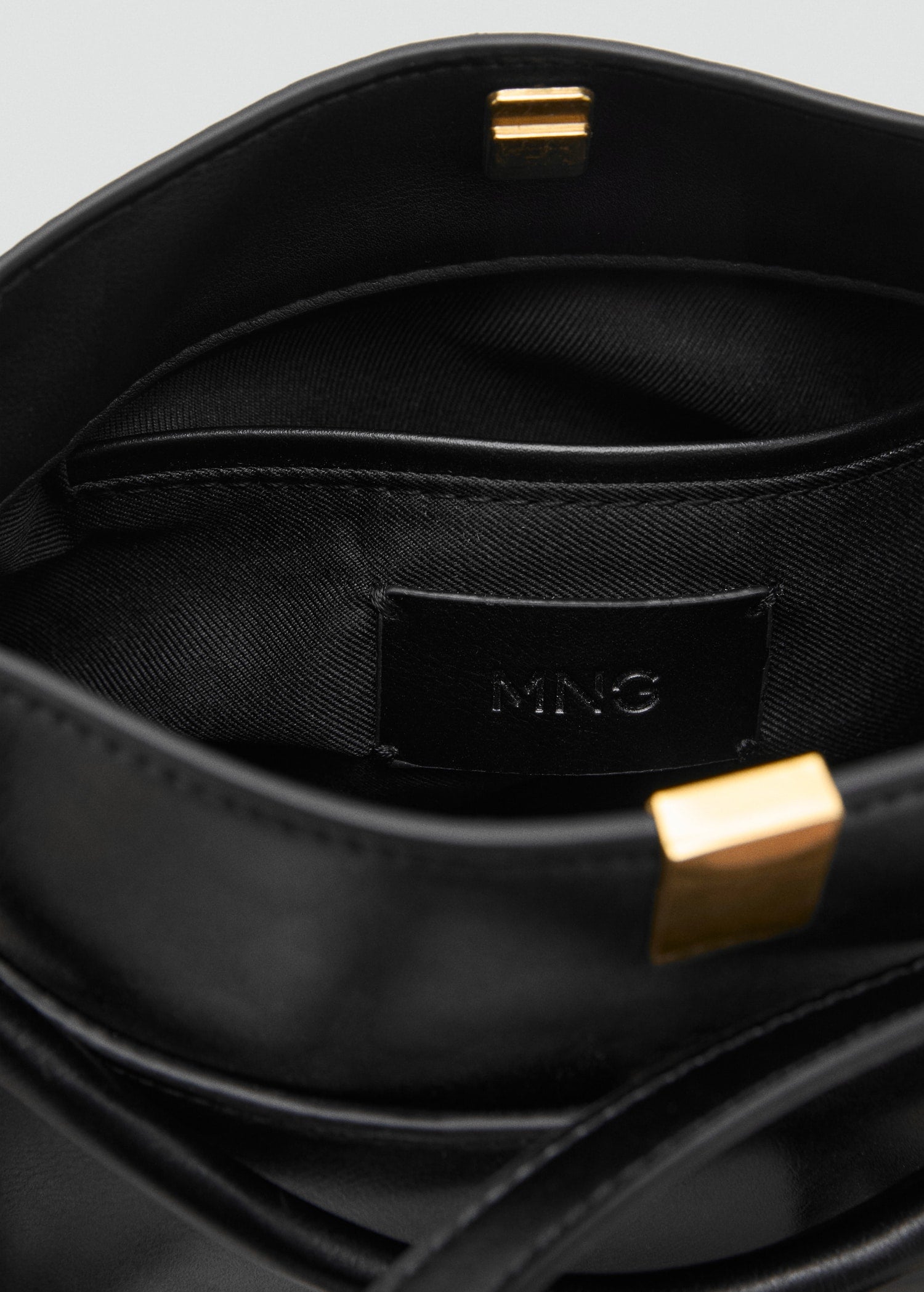 Mango bucket bag dani in Black - D3