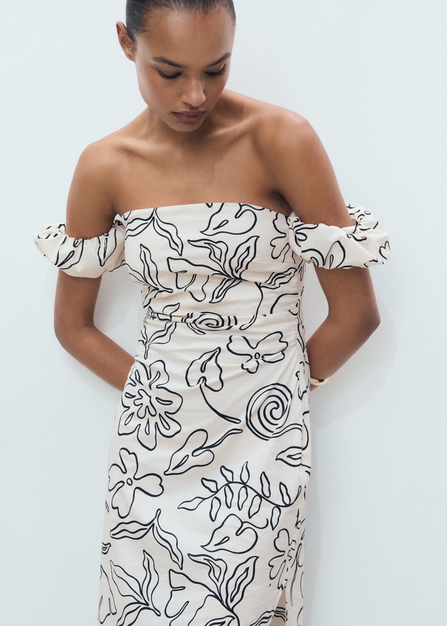 Mango product 17011169-02 - D2