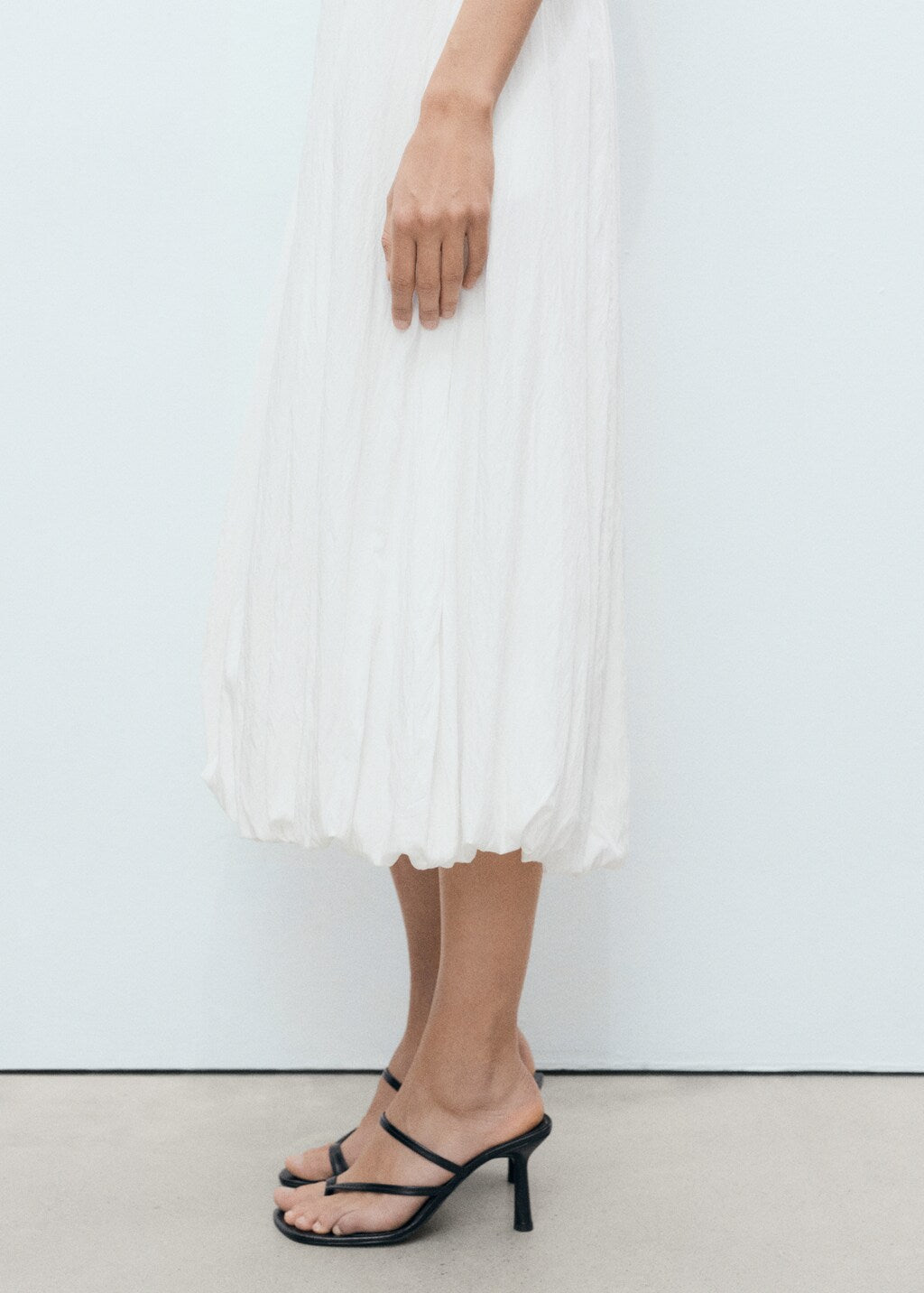 Mango dress pumpkin in White - D2