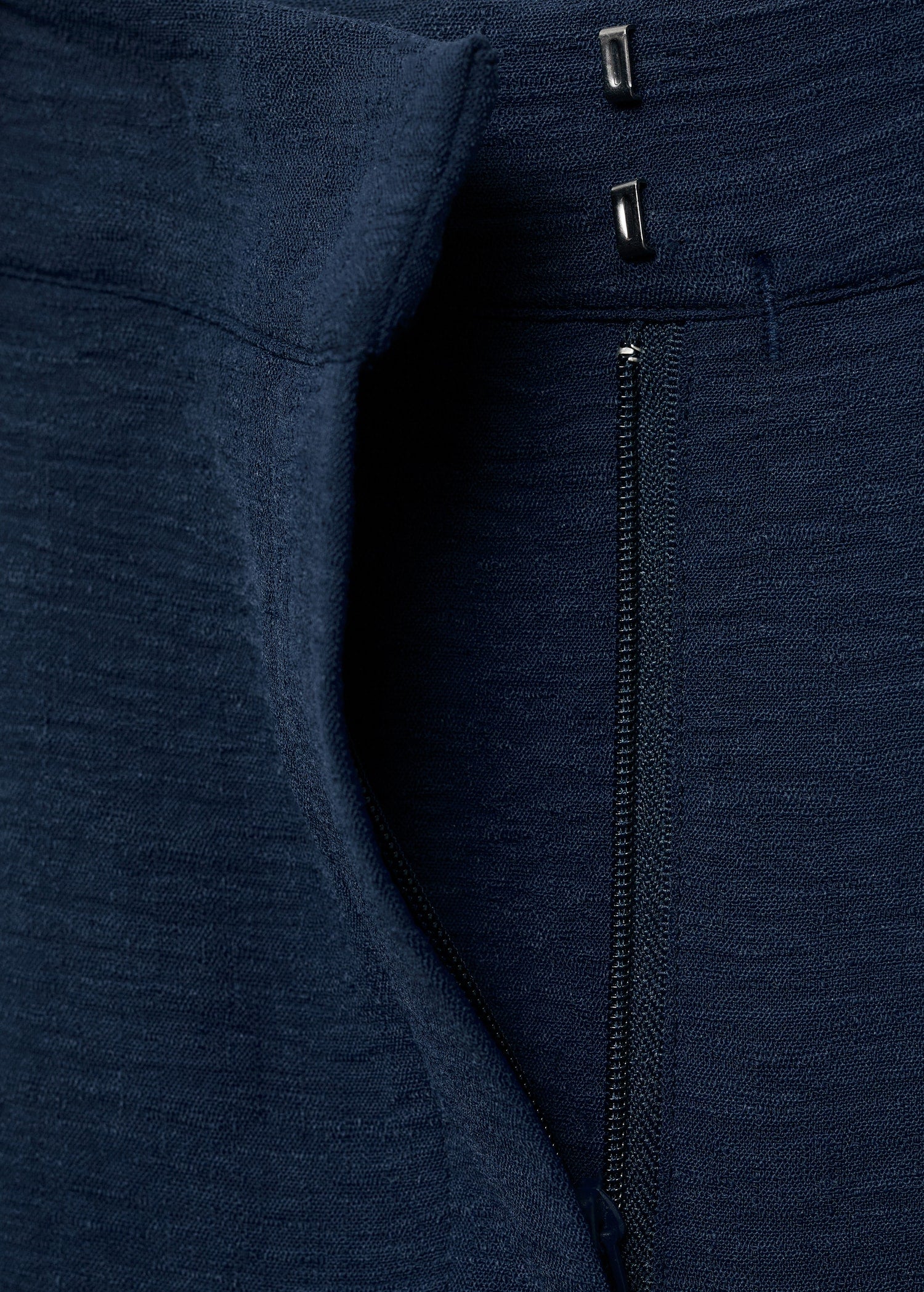 Mango trousers peplum in Navy - D0