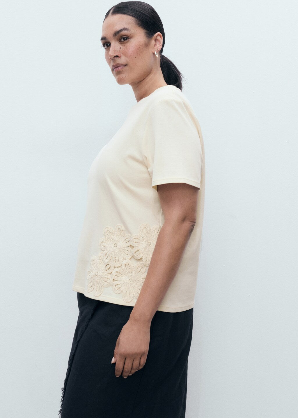 Mango product 17012910-05 - D5