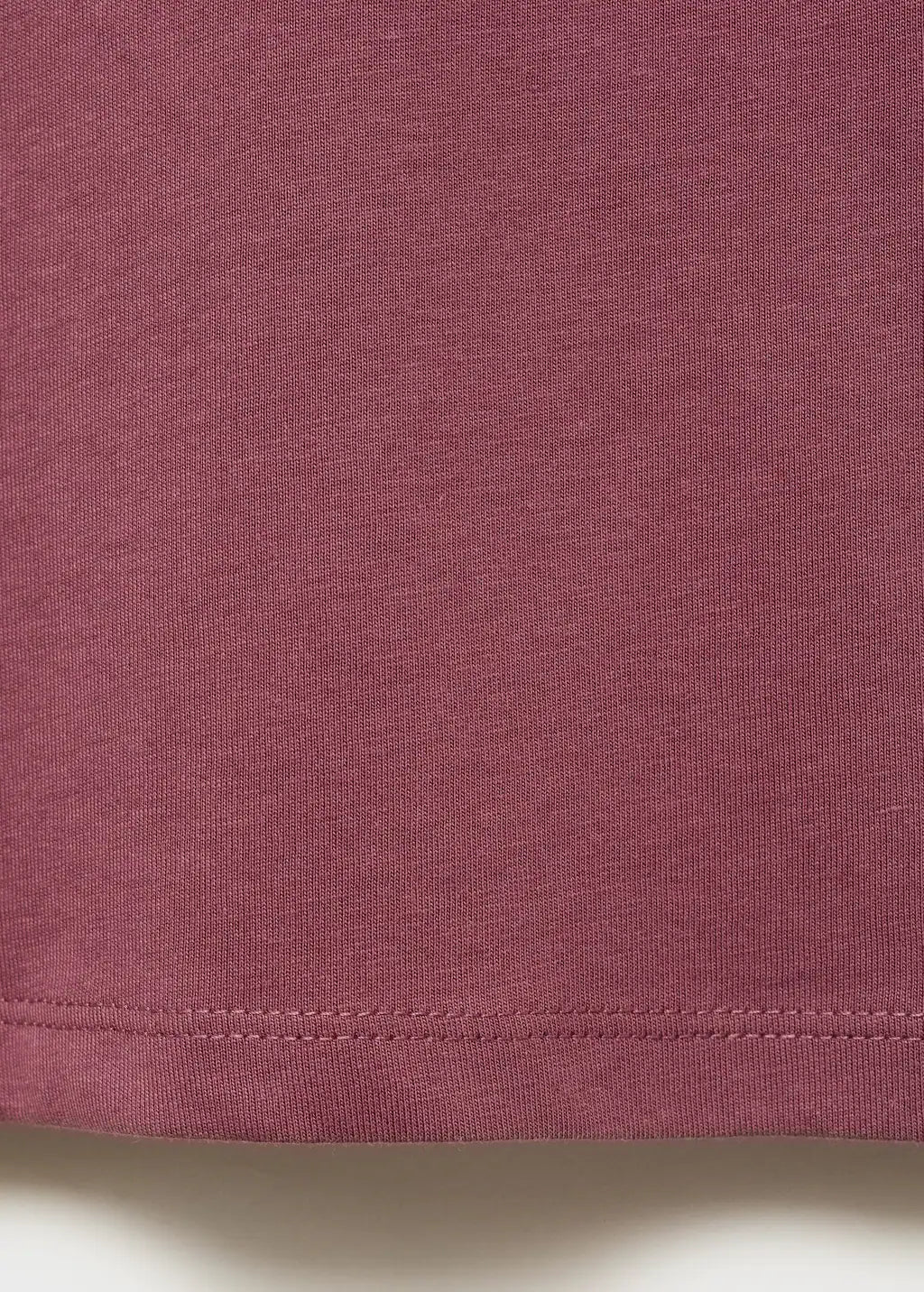 Mango t-shirt contrast in Cherry - D0