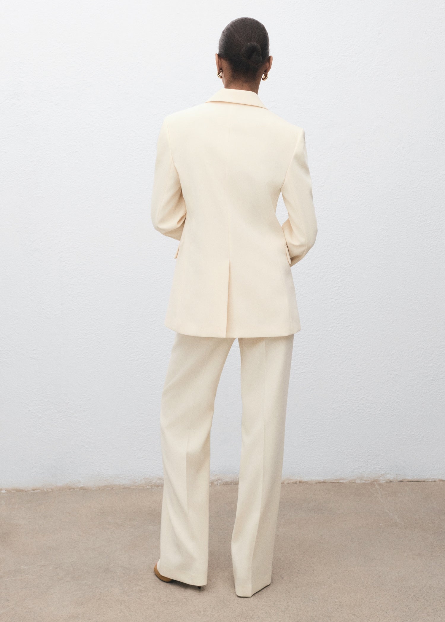 Mango product 17024119-10 - R