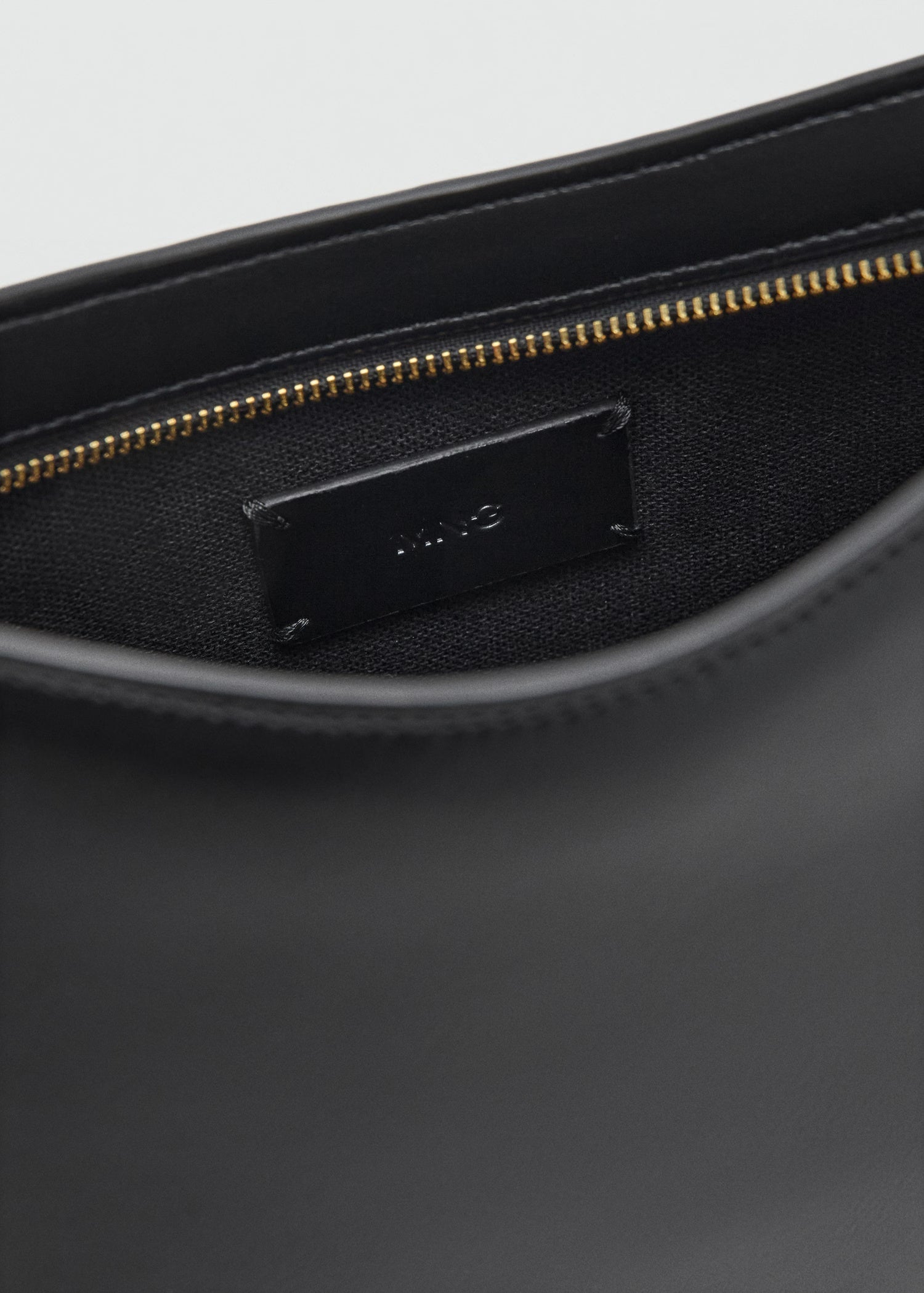 Mango shoulder bag romeo in Black - D2
