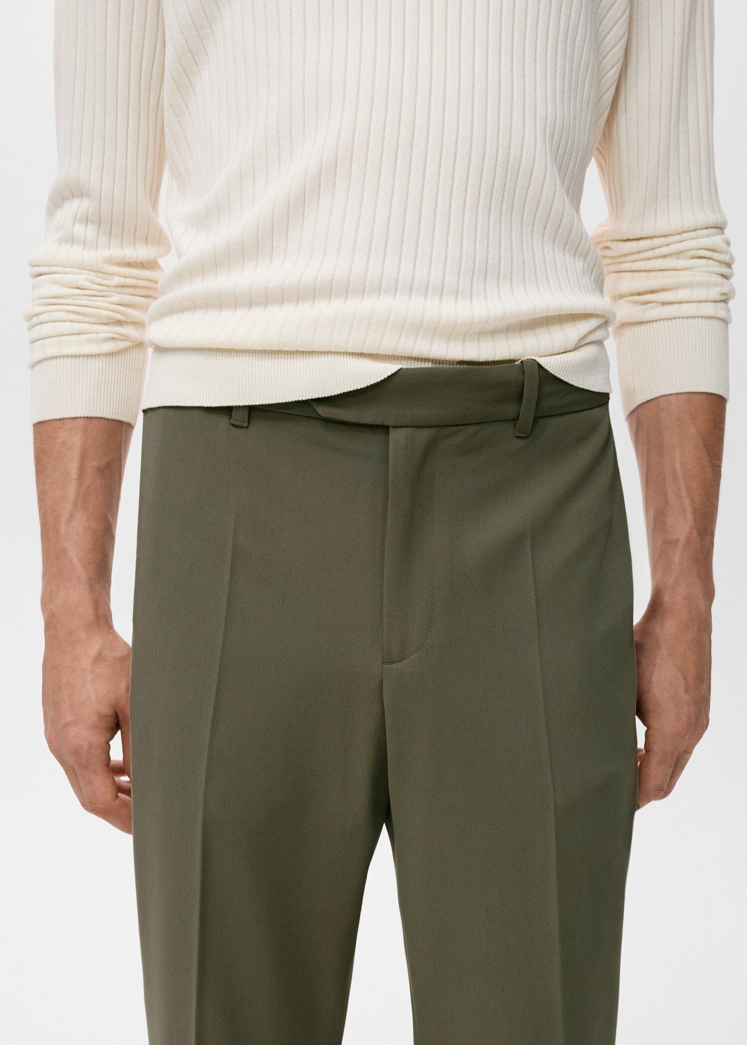 Mango trousers stanford in Khaki - D6