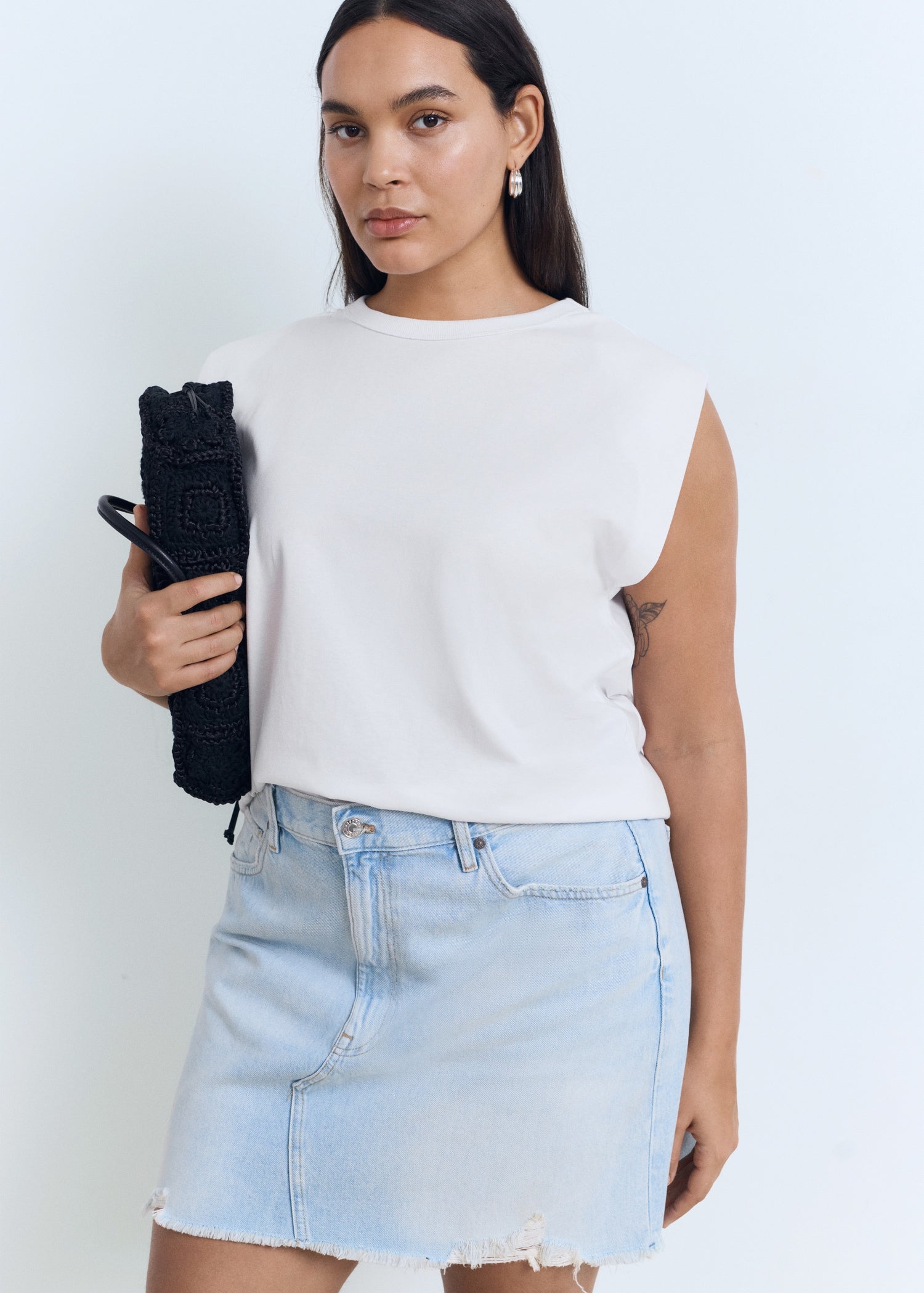 Mango t-shirt viri in White - D5