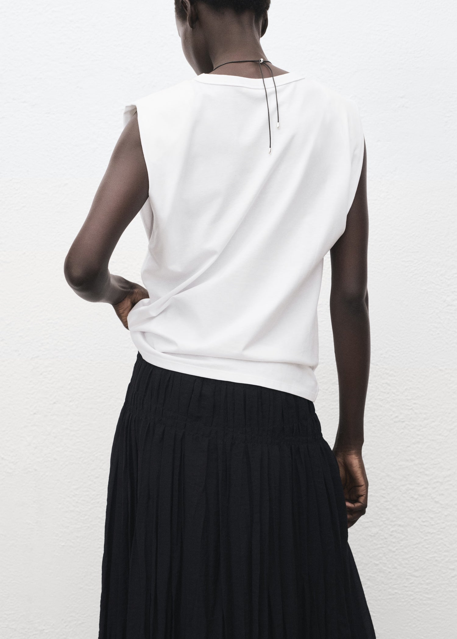 Mango t-shirt viri in White - R