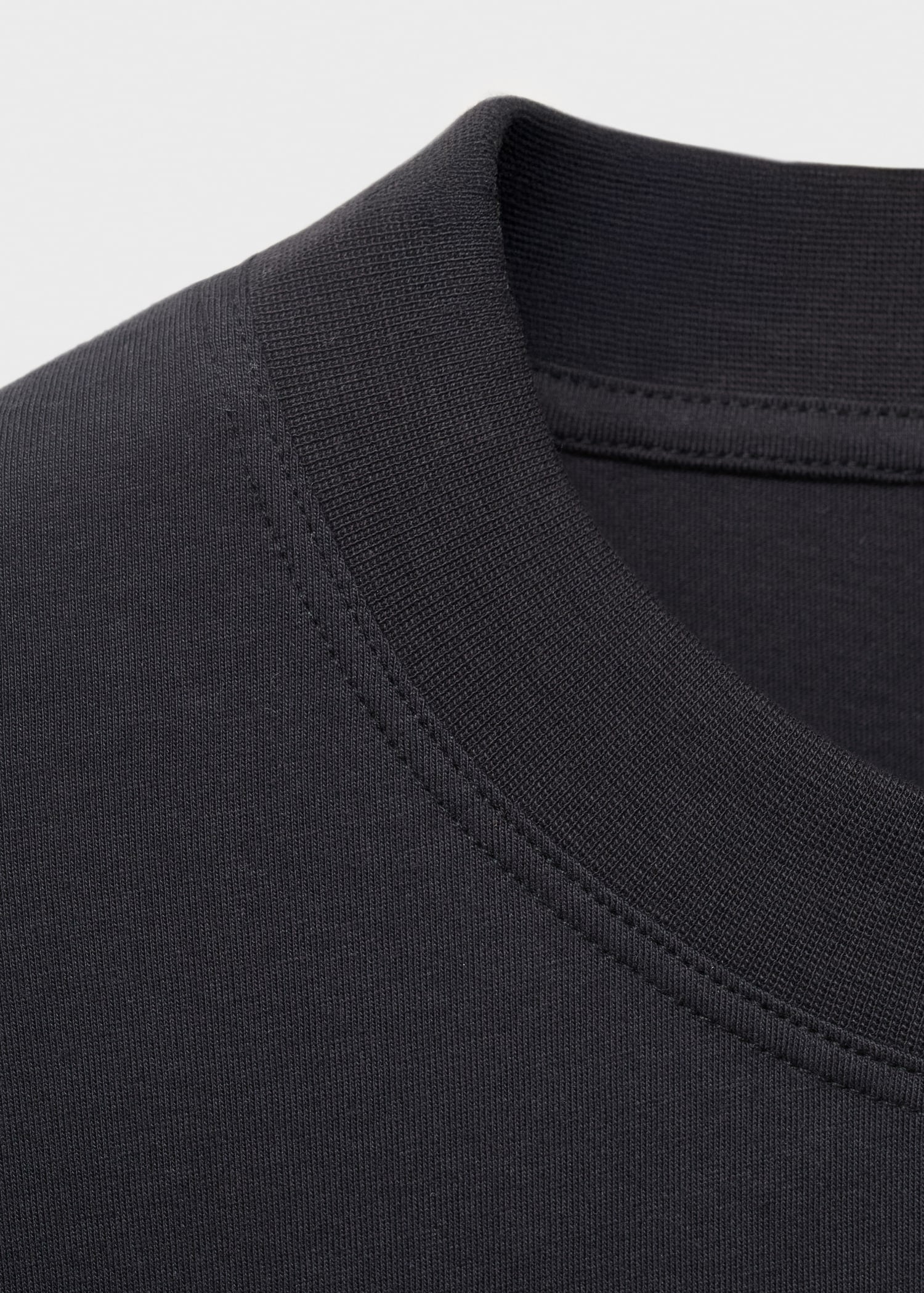 Mango t-shirt single in Black - D8