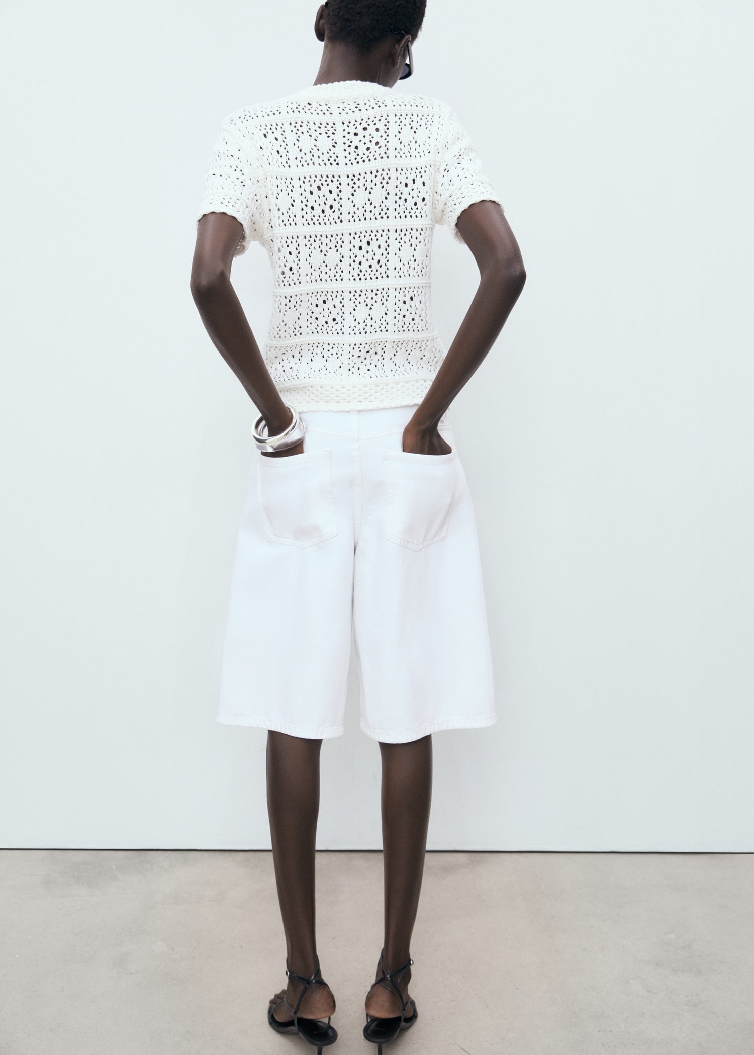 Mango product 17032904-01 - R