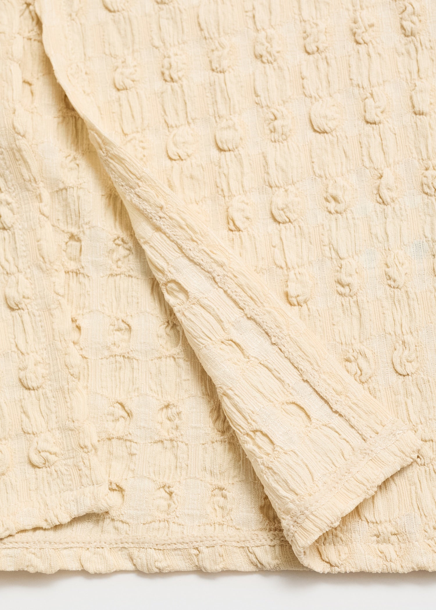 Mango product 17032908-05 - D7