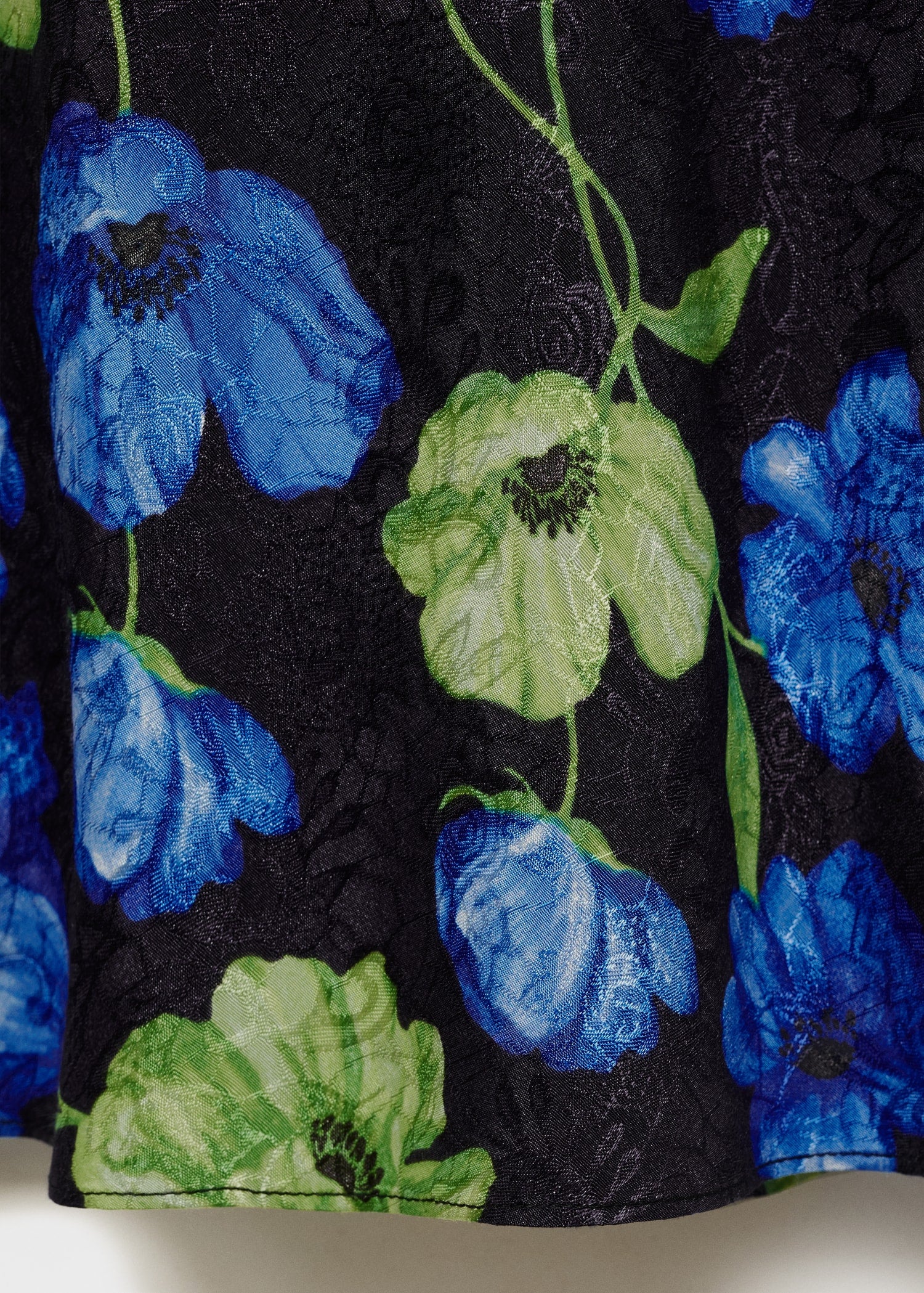 Mango product 17032910-99 - D8