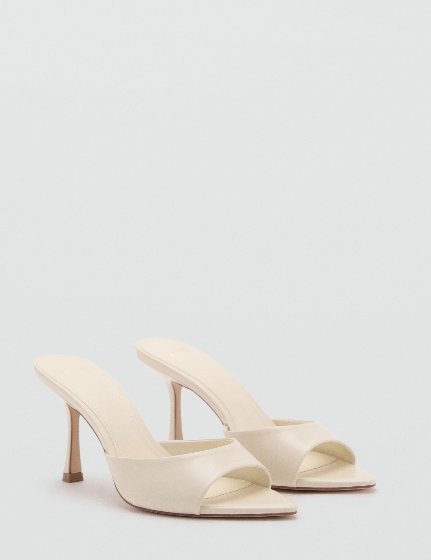 Mango product 17032923-01