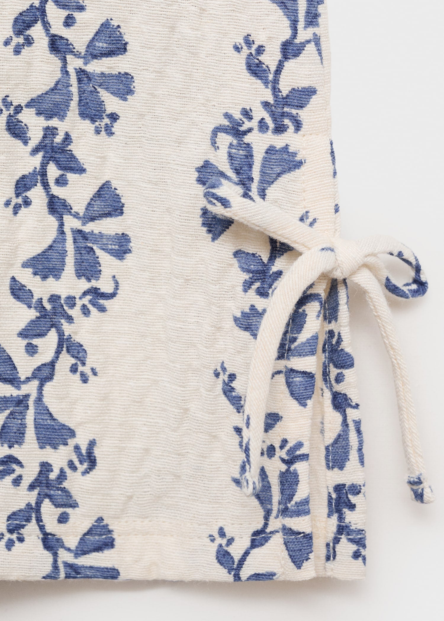 Mango product 17033291-05 - D8