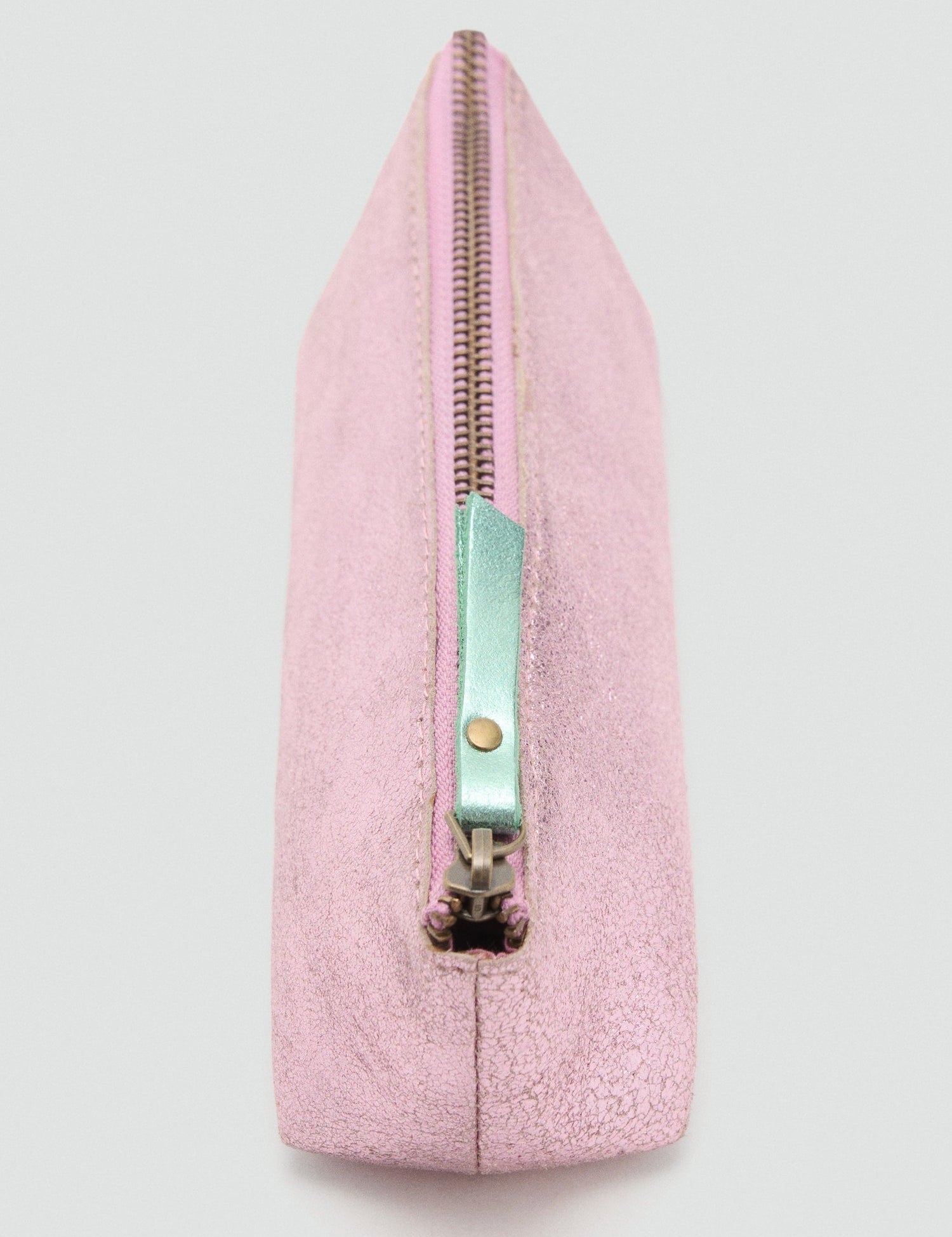 Mango pencil case foilp in Pink - D1