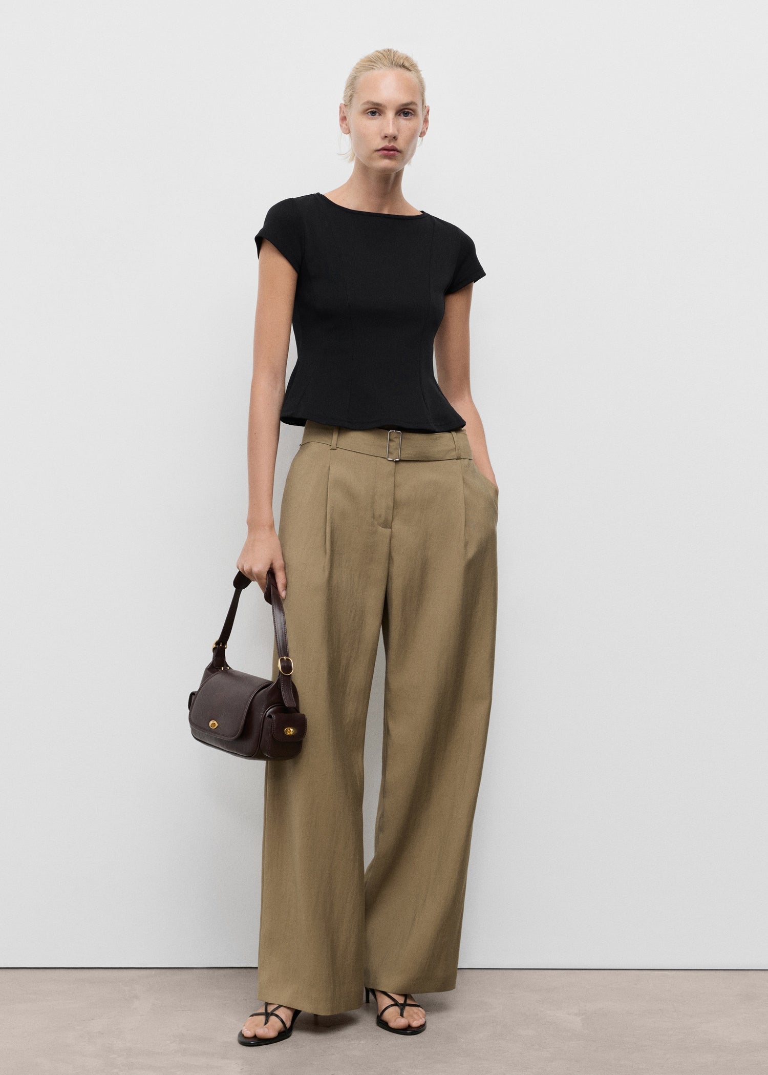 Mango t-shirt sandri in Black - 99999999_01