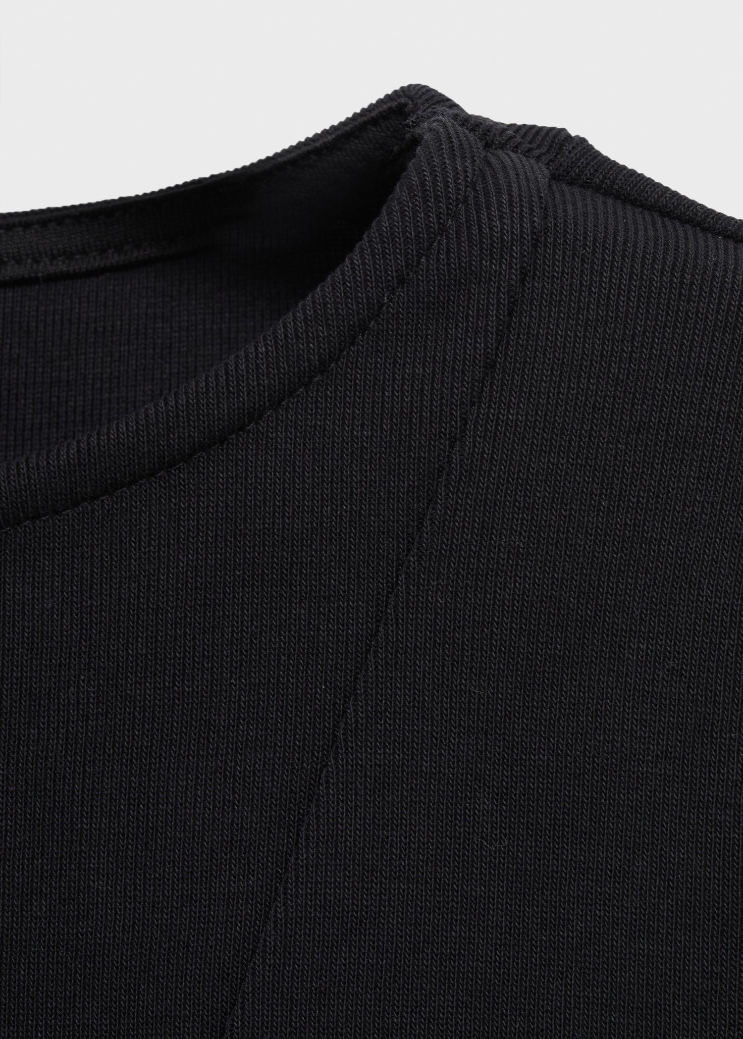 Mango t-shirt sandri in Black - D8