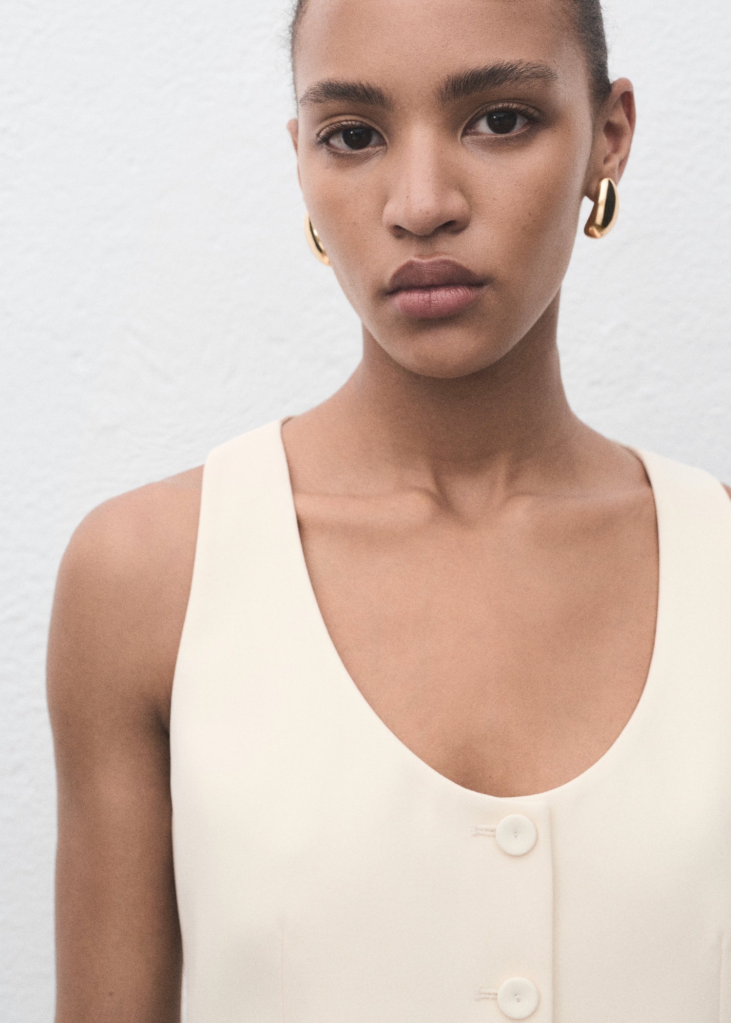 Mango product 17034119-10 - D1