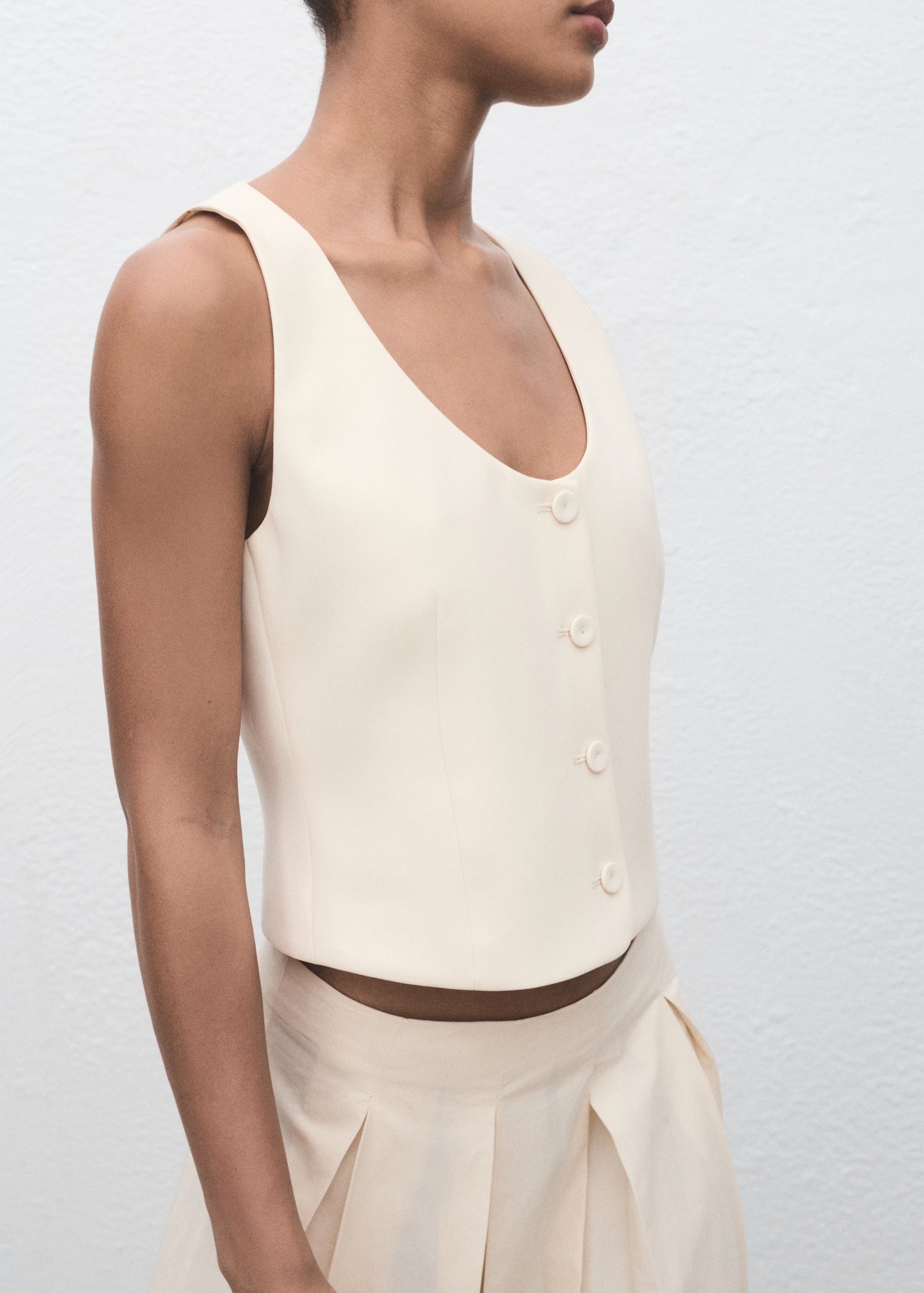 Mango product 17034119-10 - D6