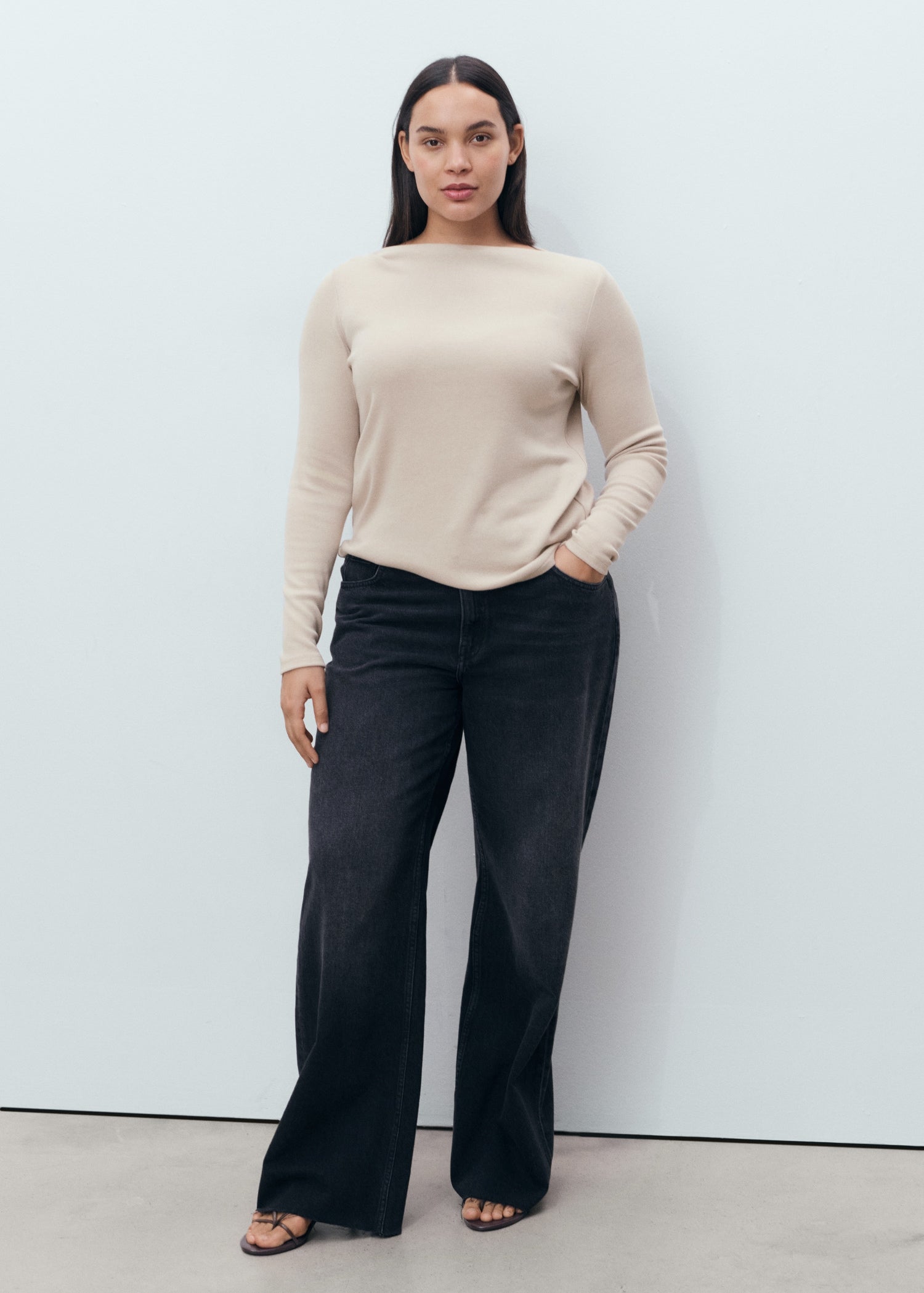 Mango t-shirt lilobar in Sand - D3