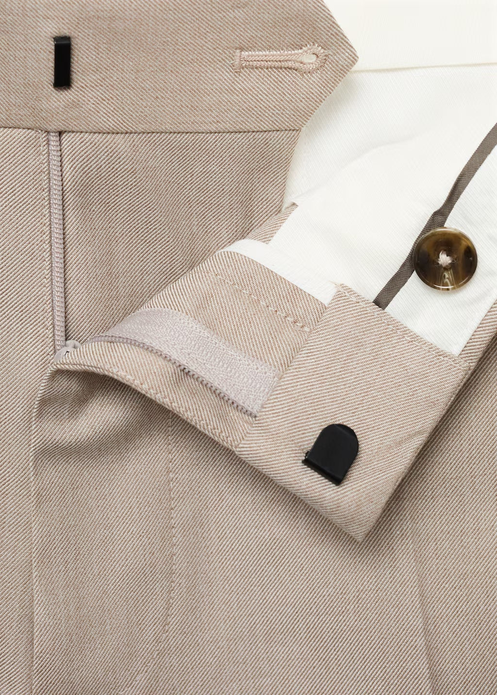 Mango product 17035154-07 - D8