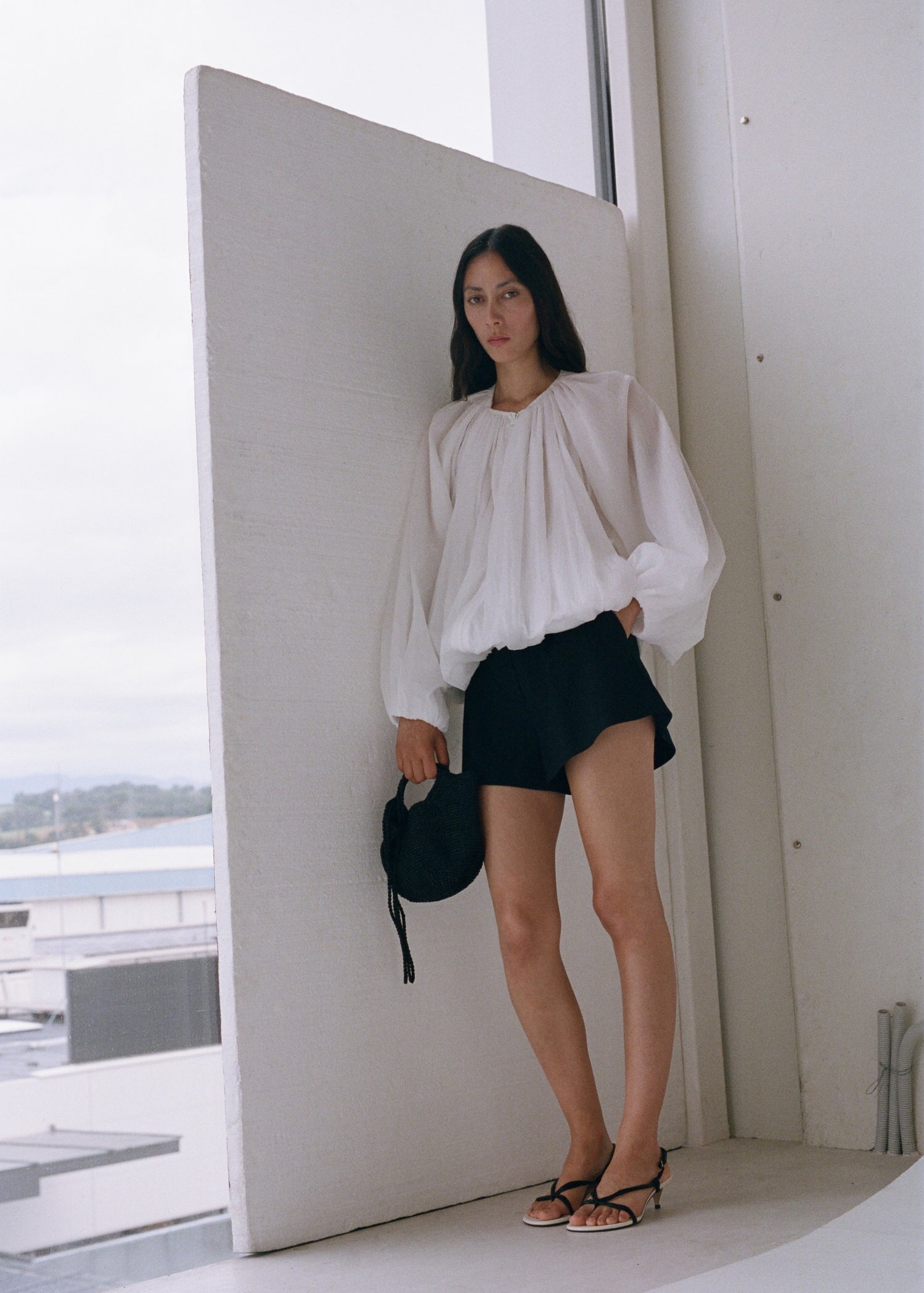 Mango crossbody bag platino in Black - D9