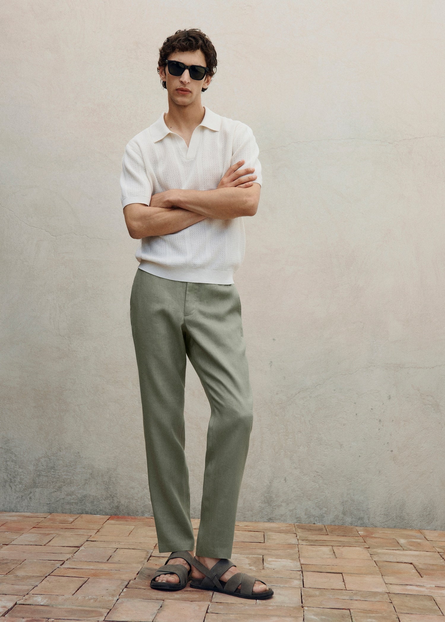 Mango trousers oyster in Green - D5