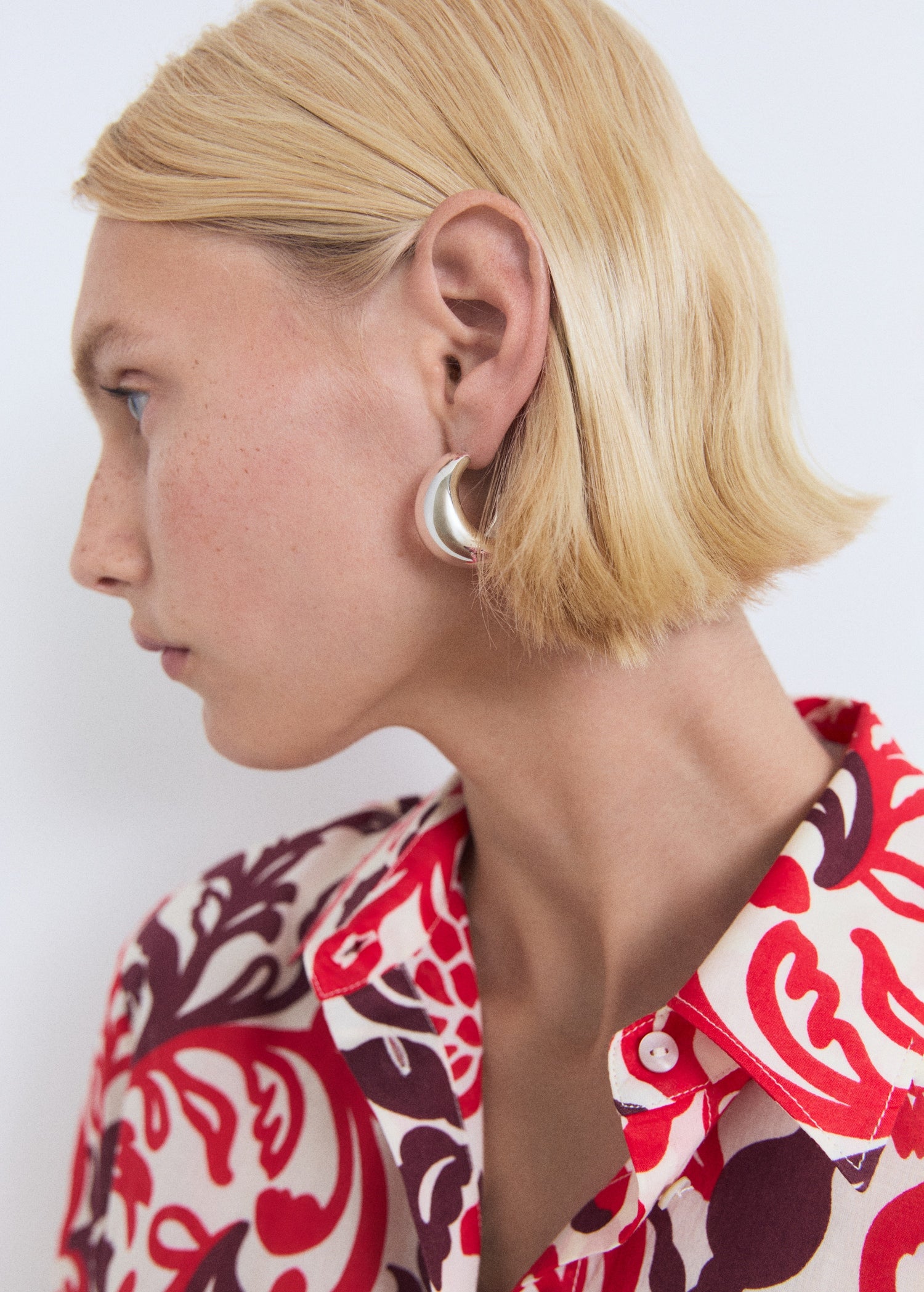 Mango product 17041151-02 - D1