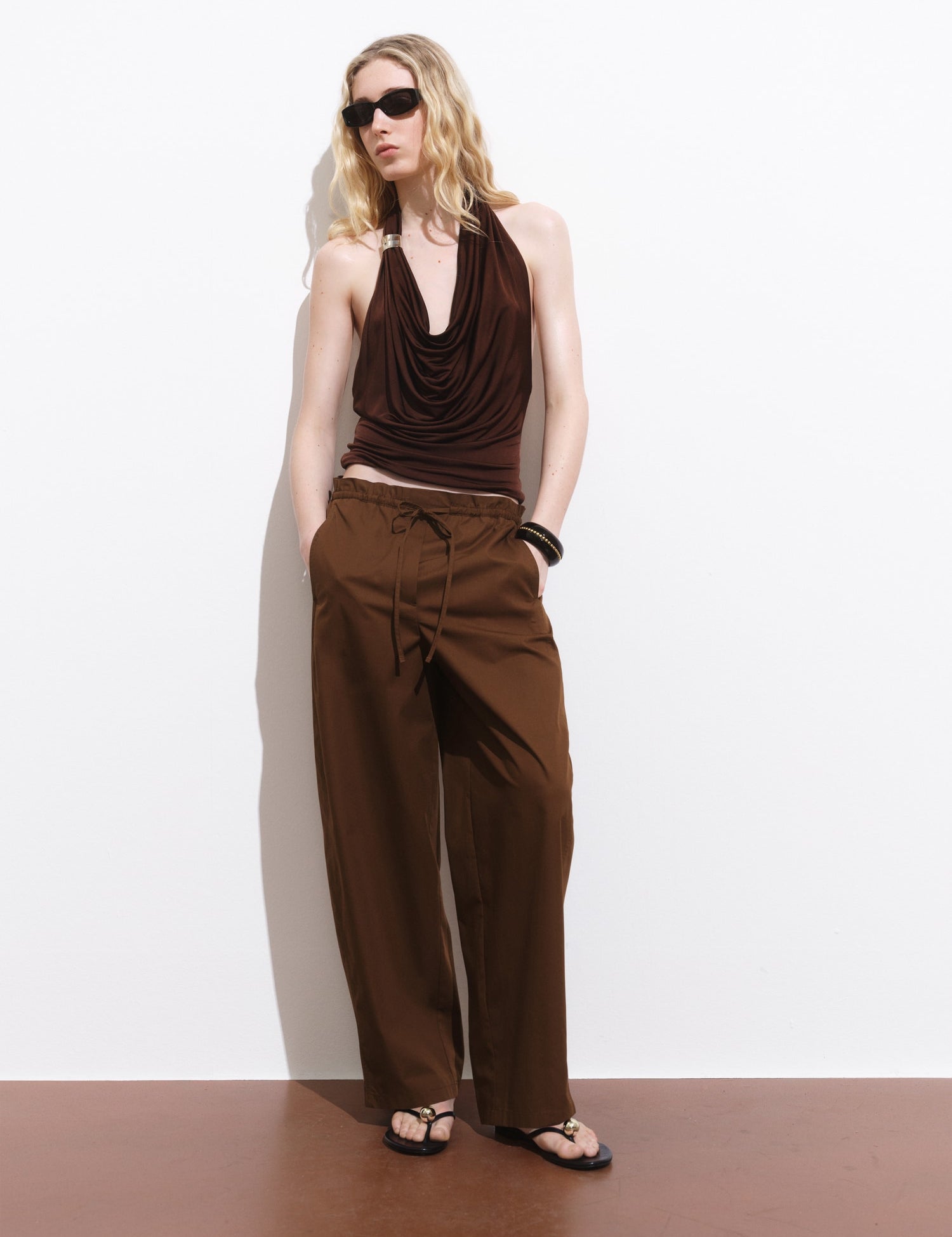 Mango trousers lupe in Brown - 99999999_01