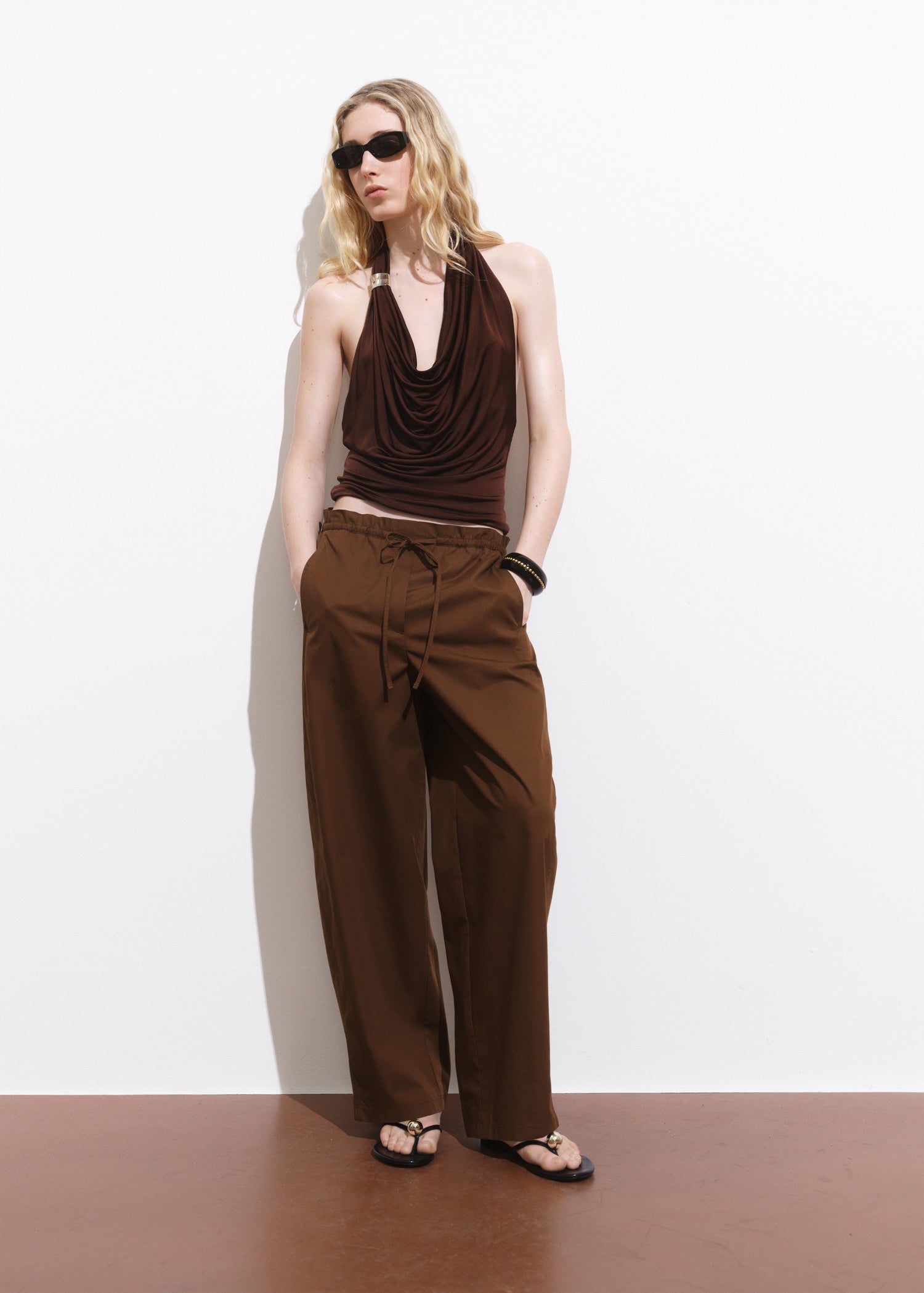 Mango trousers lupe in Brown - 99999999_01