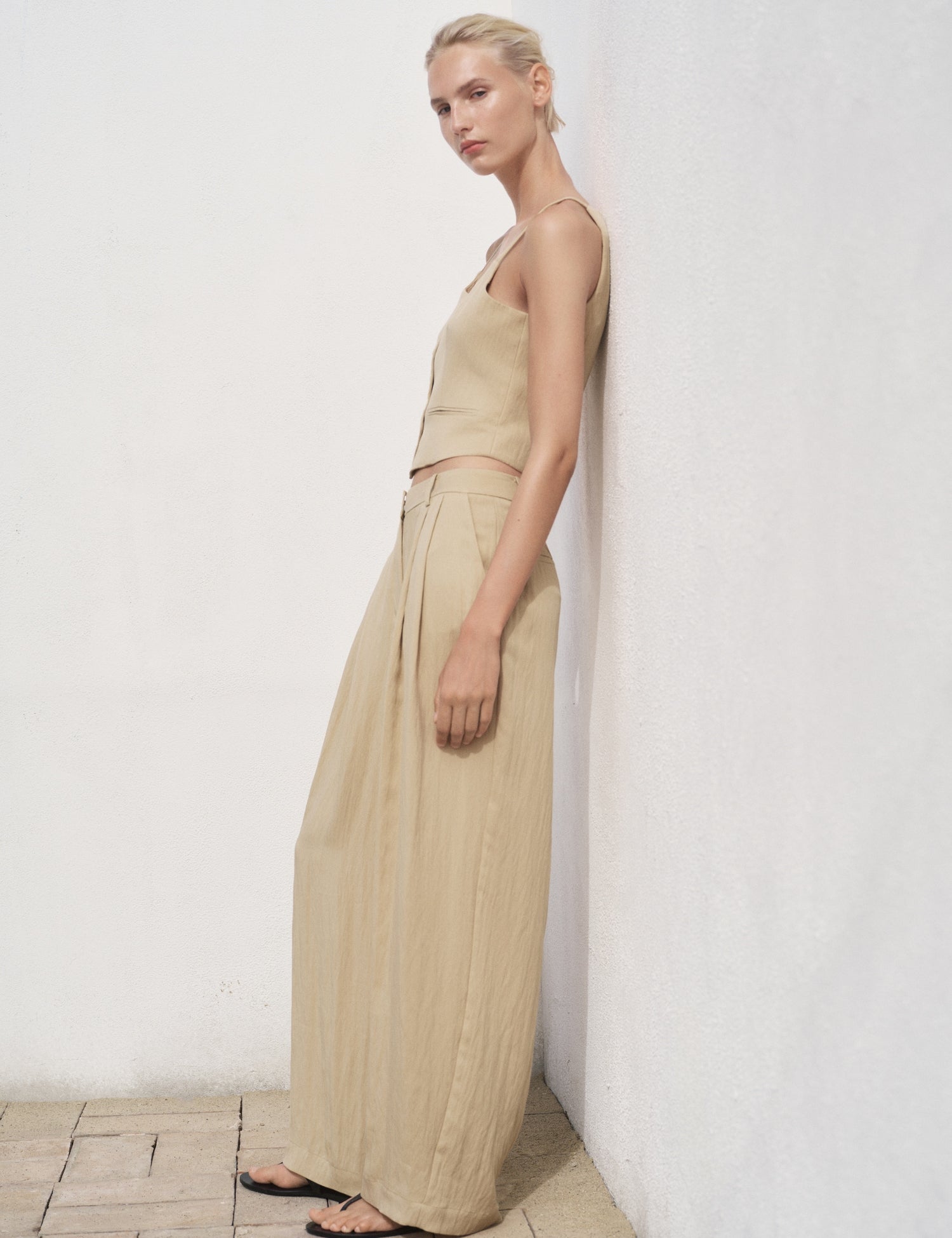 Mango product 17042535-08 - 99999999_01