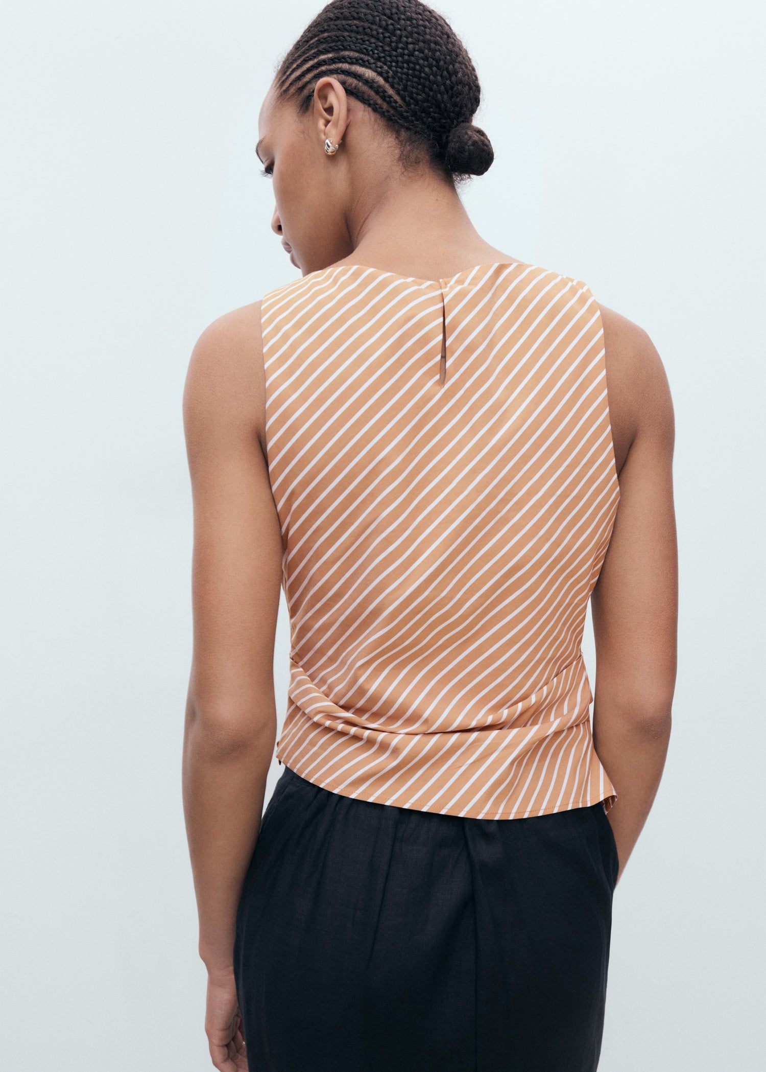 Mango product 17042901-30 - R