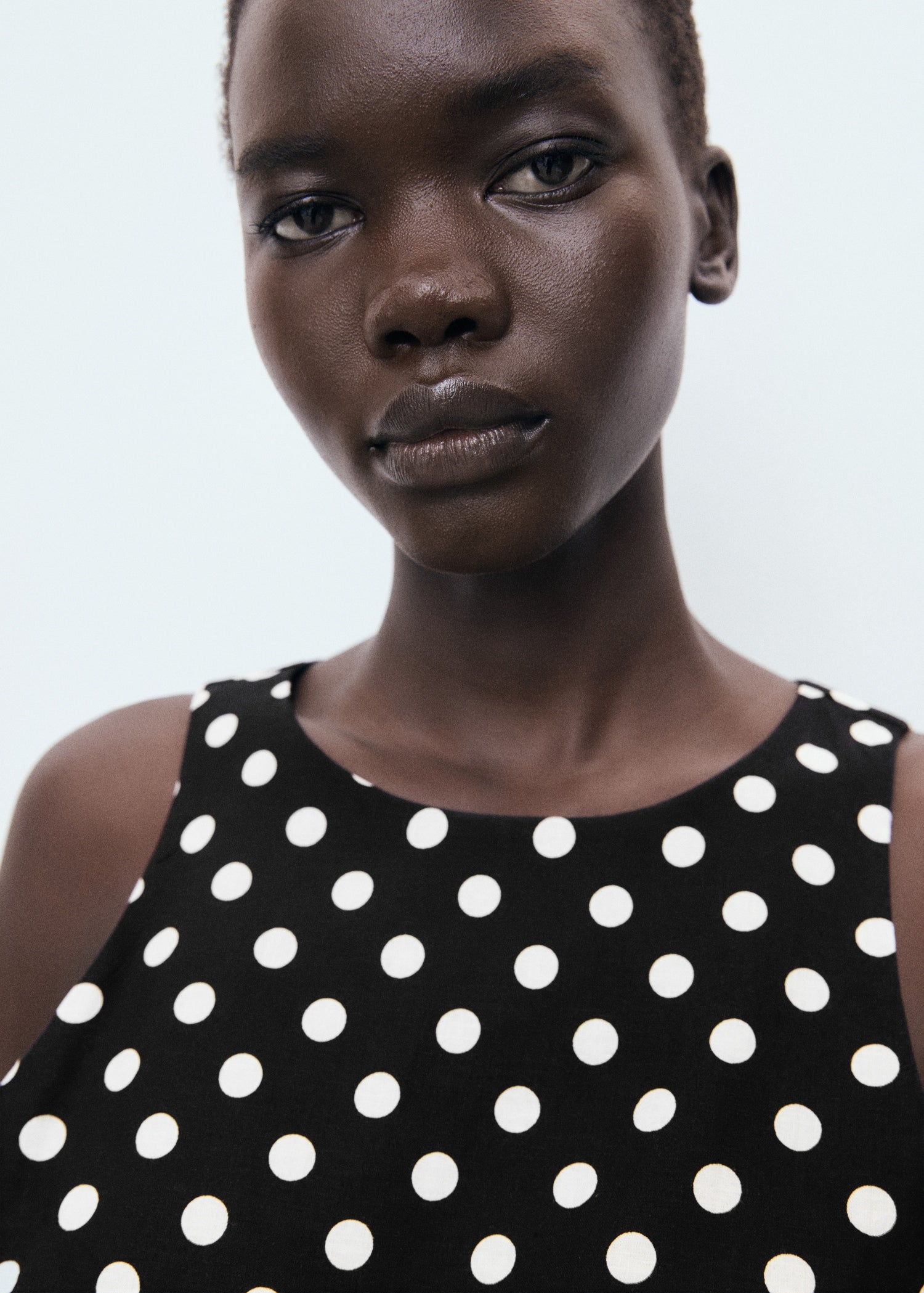 Mango product 17042930-99 - D1