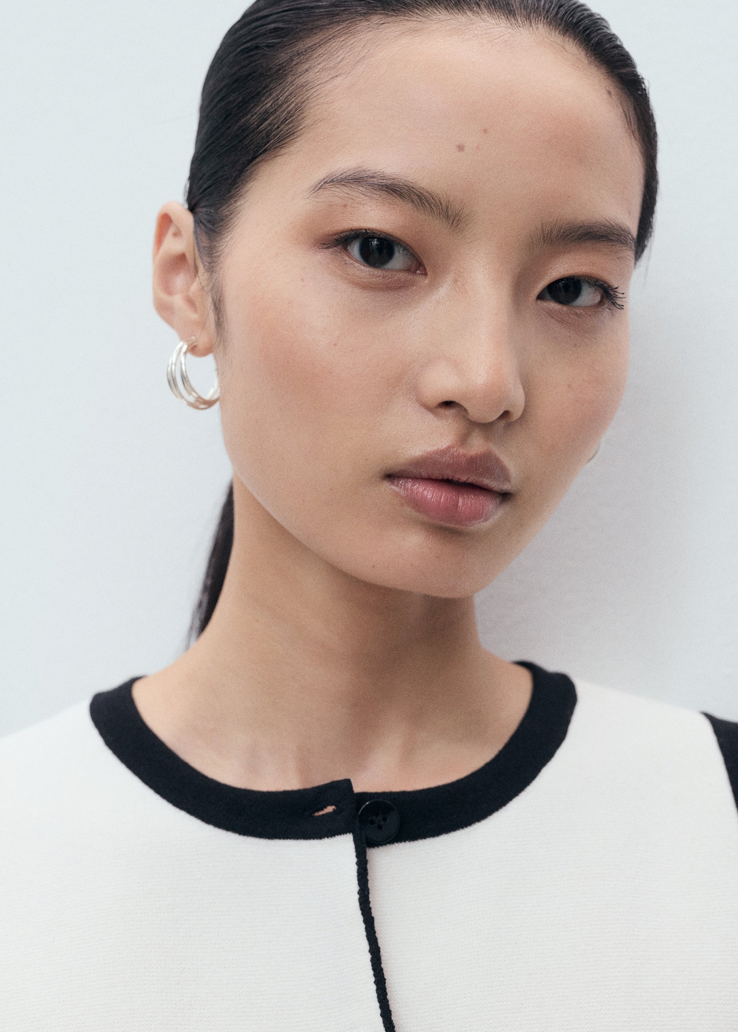 Mango product 17044084-05 - D1