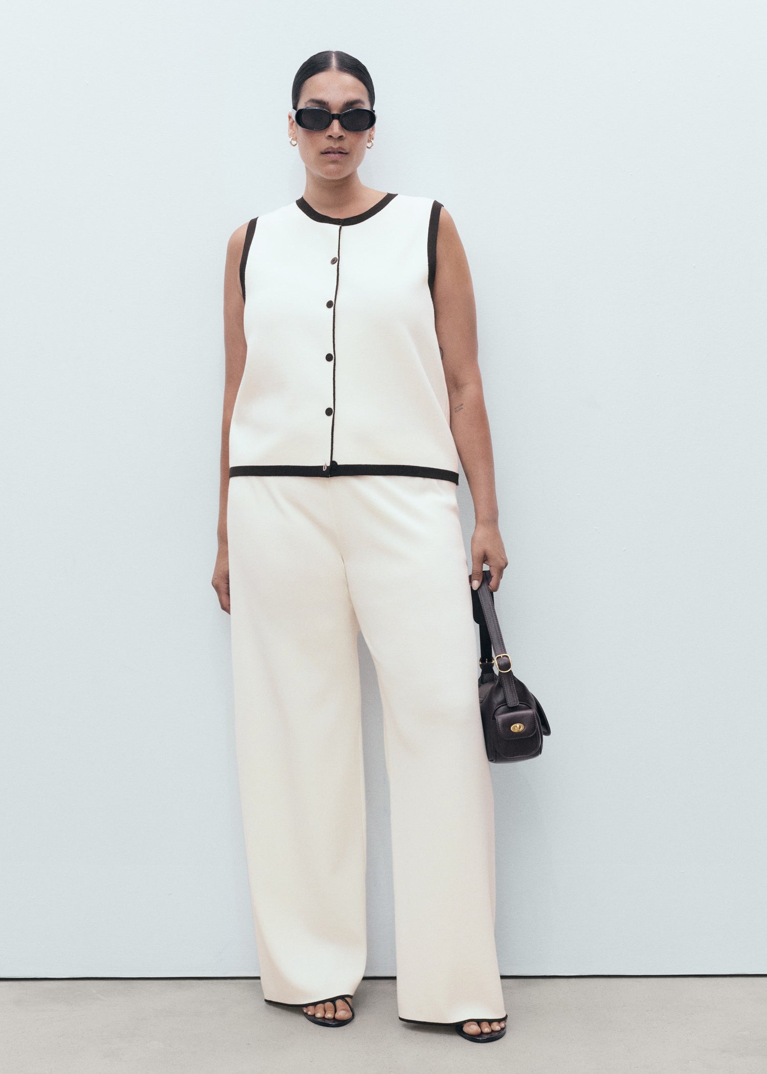 Mango product 17044084-05 - D3