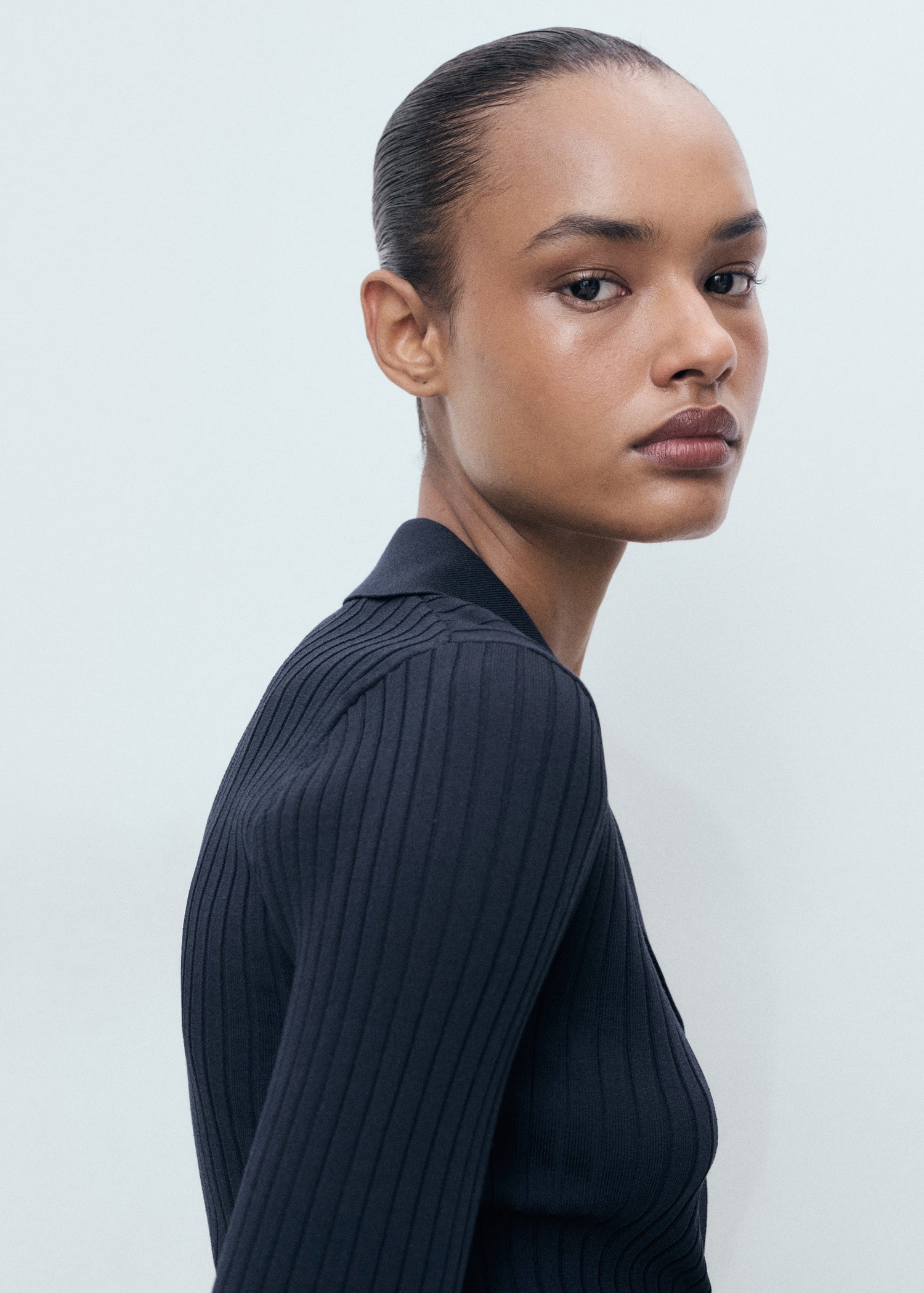 Mango cardigan latte in Navy - D1